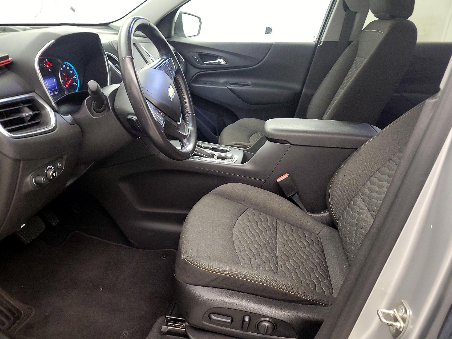 Thumbnail: 2020 Chevrolet Equinox - 11