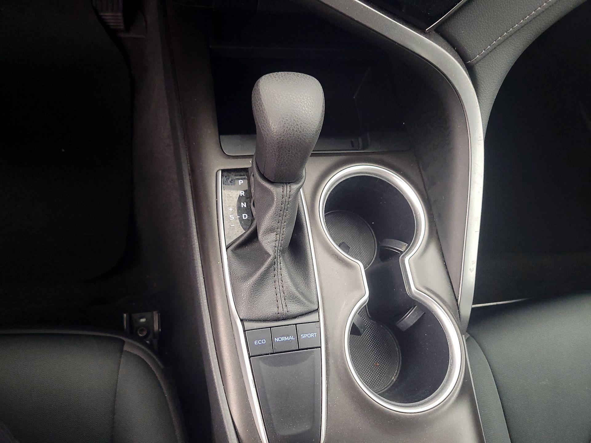 Thumbnail: 2024 Toyota Camry - 17