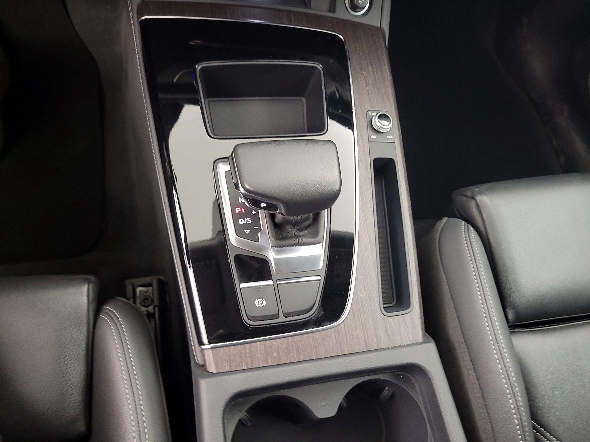 Thumbnail: 2024 Audi Q5 - 17