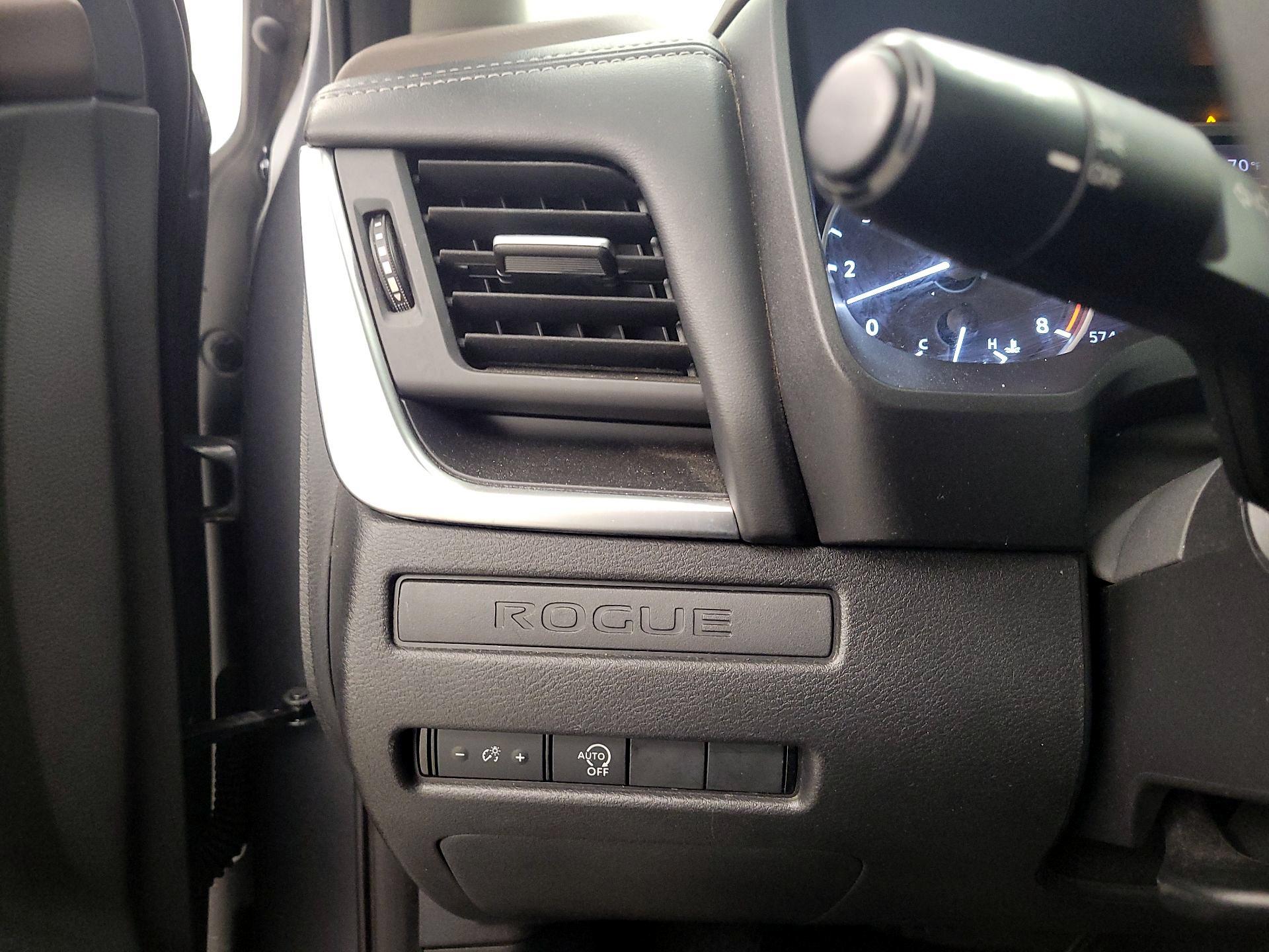 Thumbnail: 2023 Nissan Rogue - 13