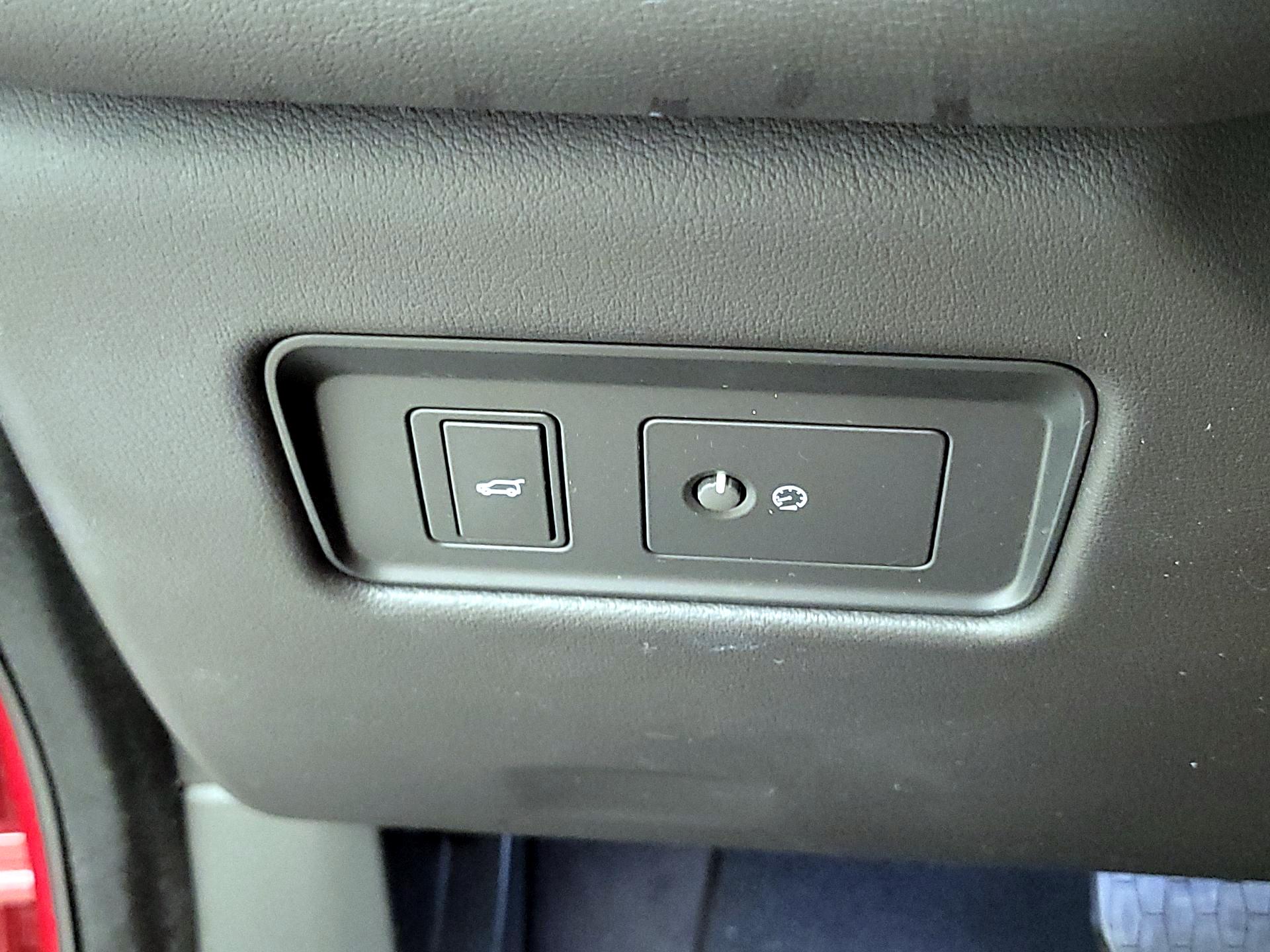 Thumbnail: 2024 Jaguar F-Pace - 13