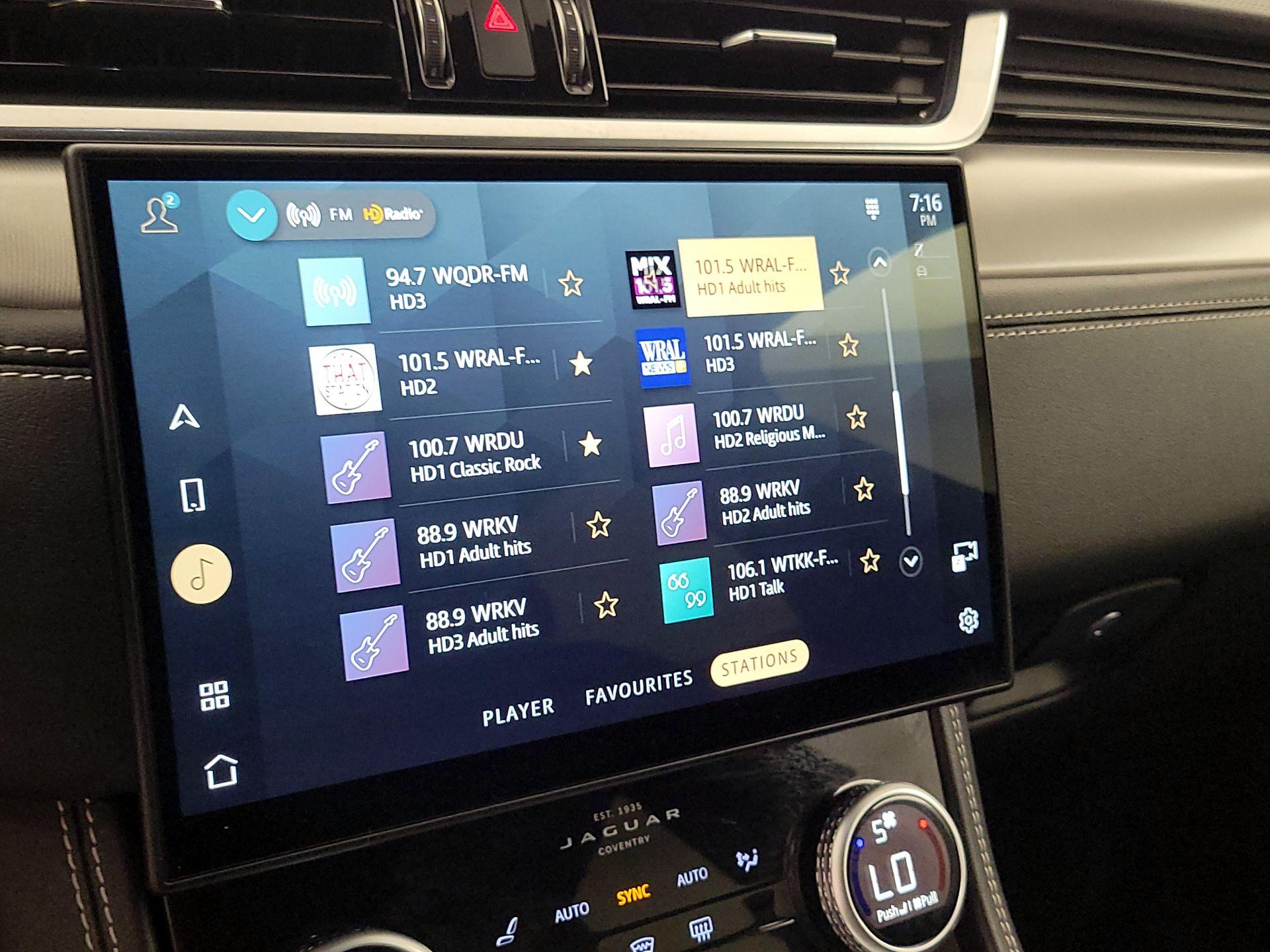 Thumbnail: 2024 Jaguar F-Pace - 15