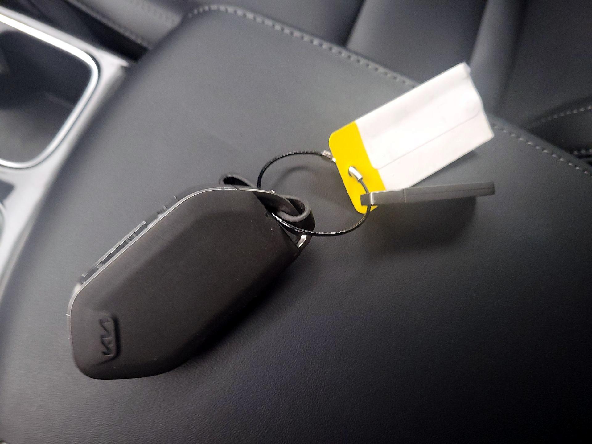 Thumbnail: 2025 Kia Telluride - 20