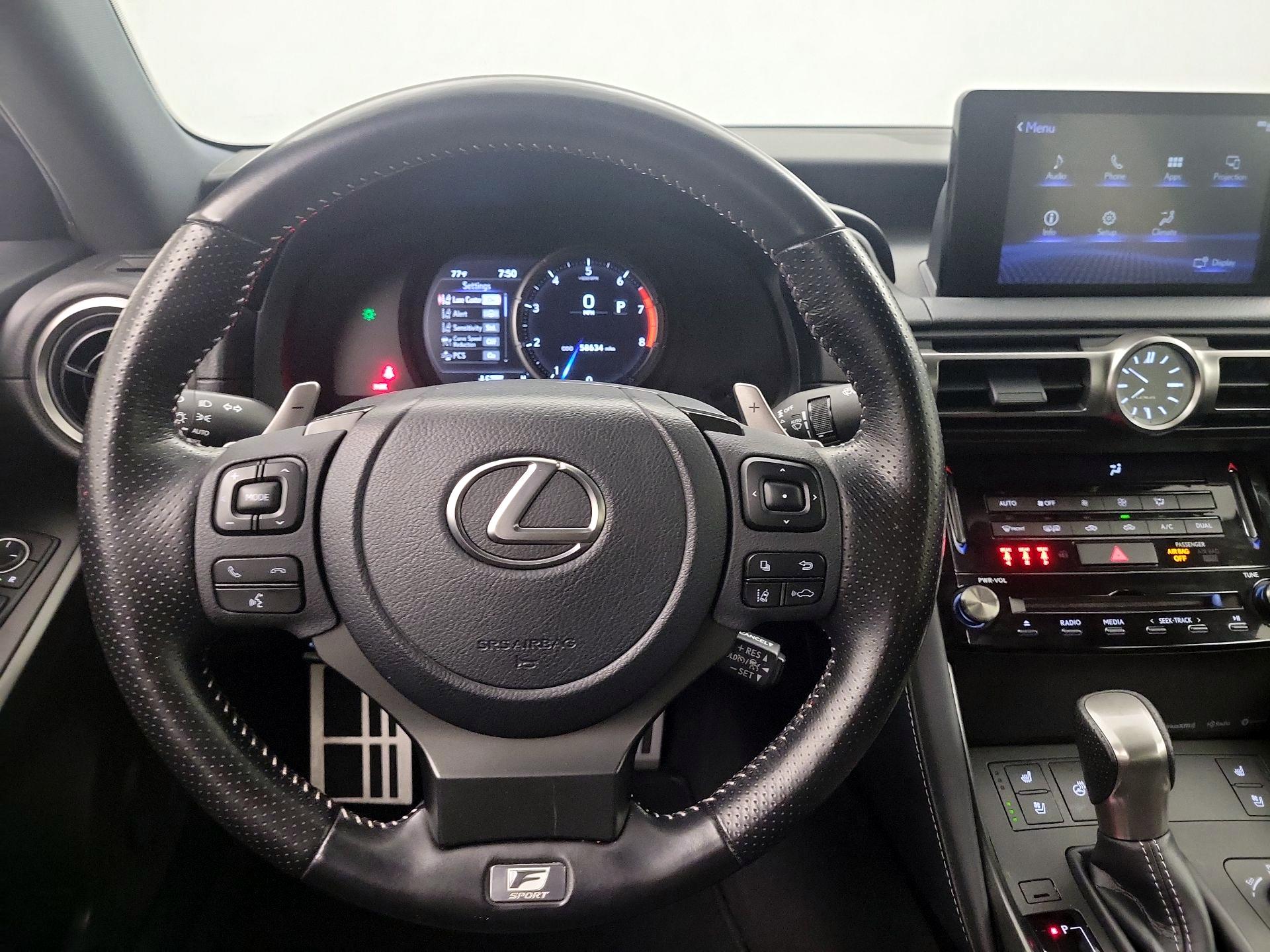 Thumbnail: 2021 Lexus IS - 10