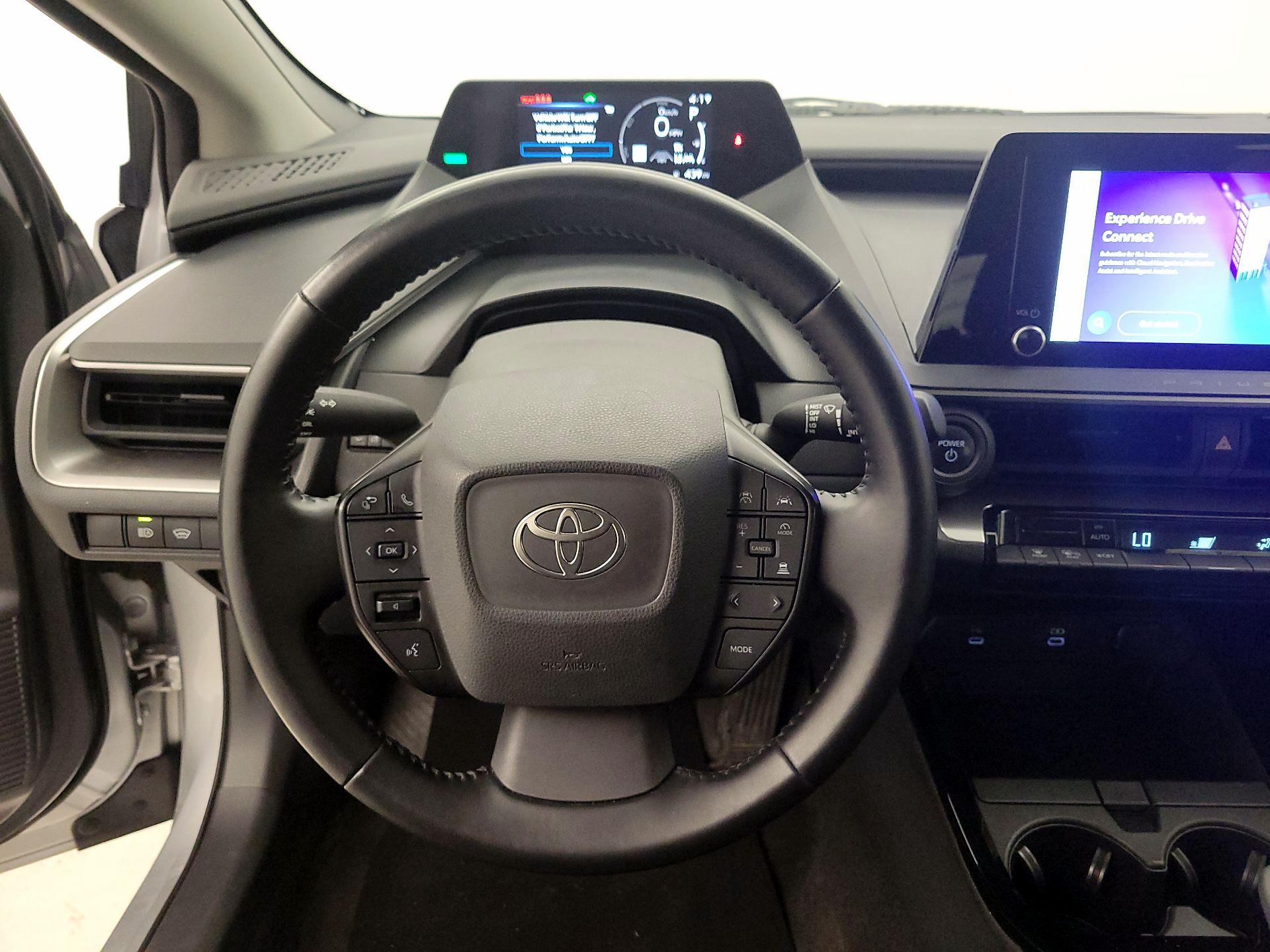 Thumbnail: 2024 Toyota Prius - 10