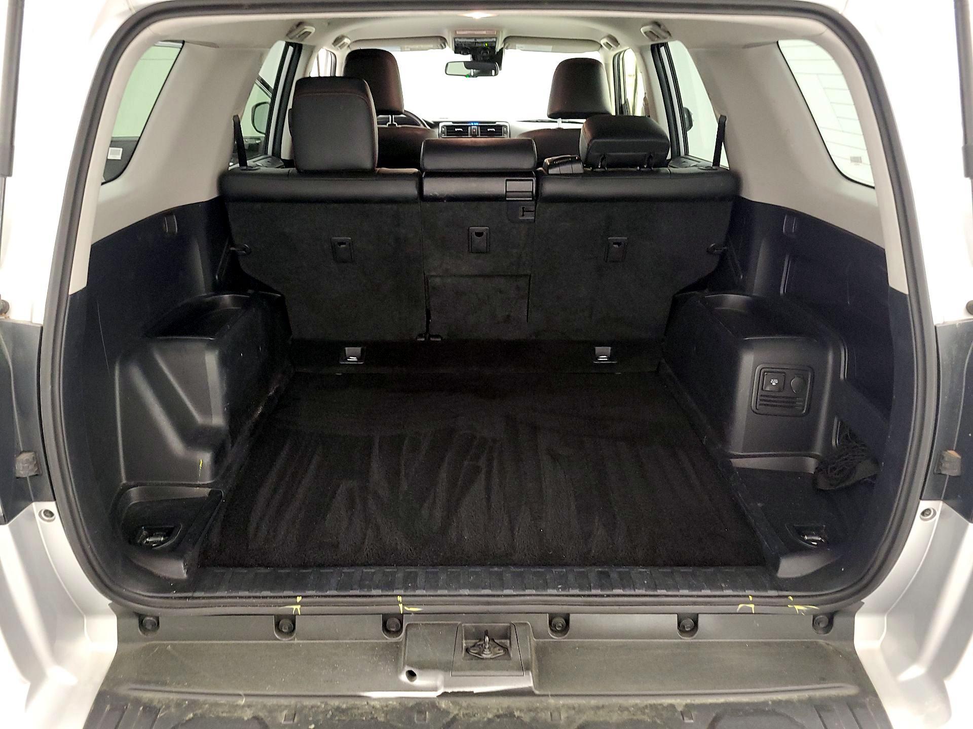 Thumbnail: 2024 Toyota 4Runner - 20