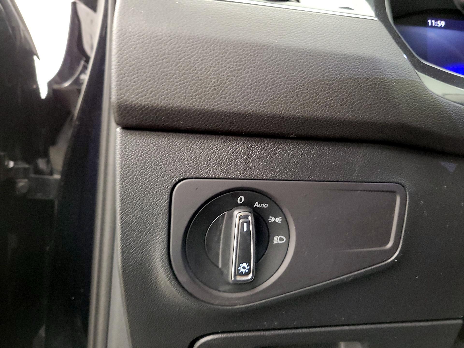 Thumbnail: 2024 Volkswagen Tiguan - 13