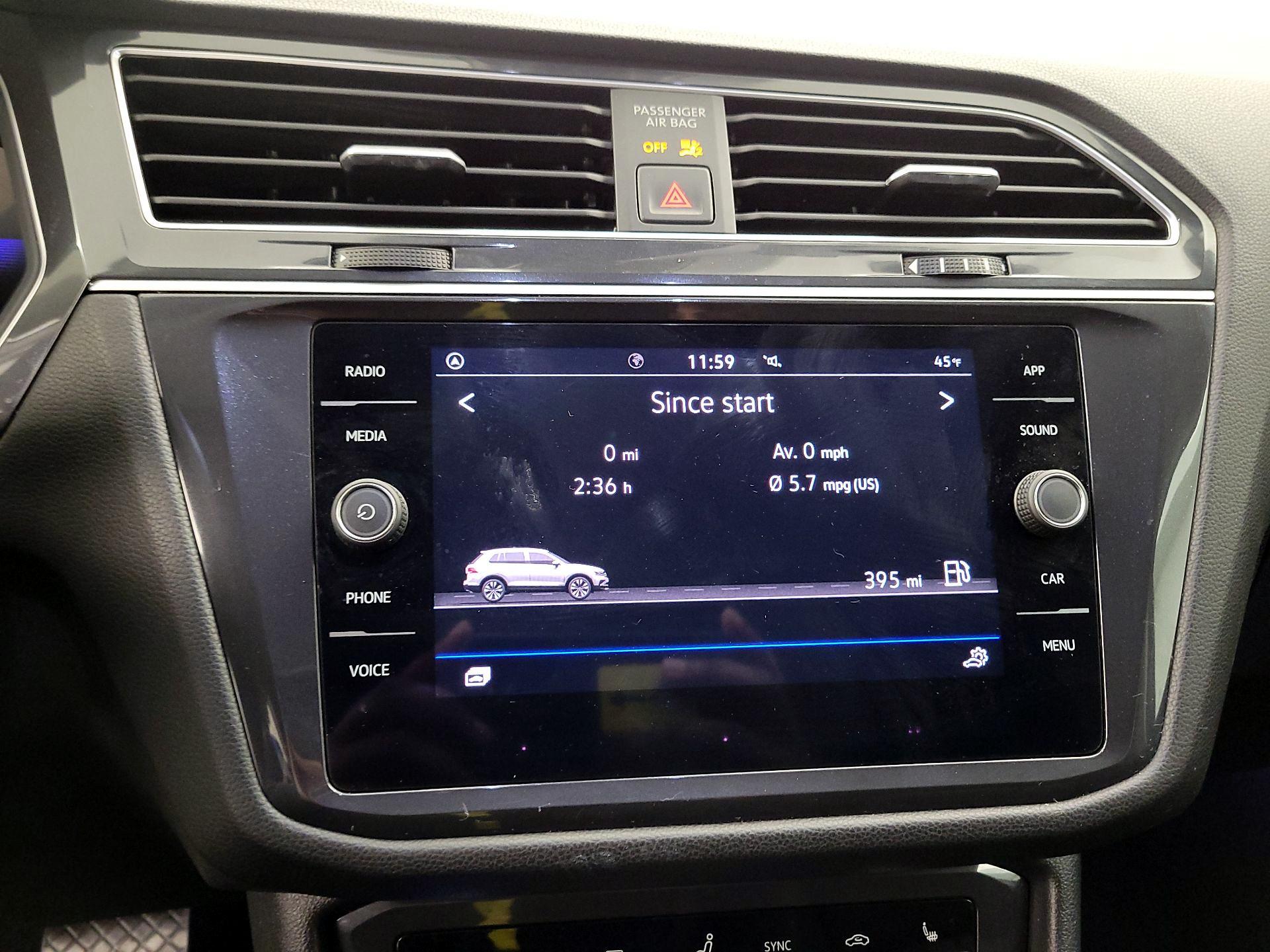 Thumbnail: 2024 Volkswagen Tiguan - 15