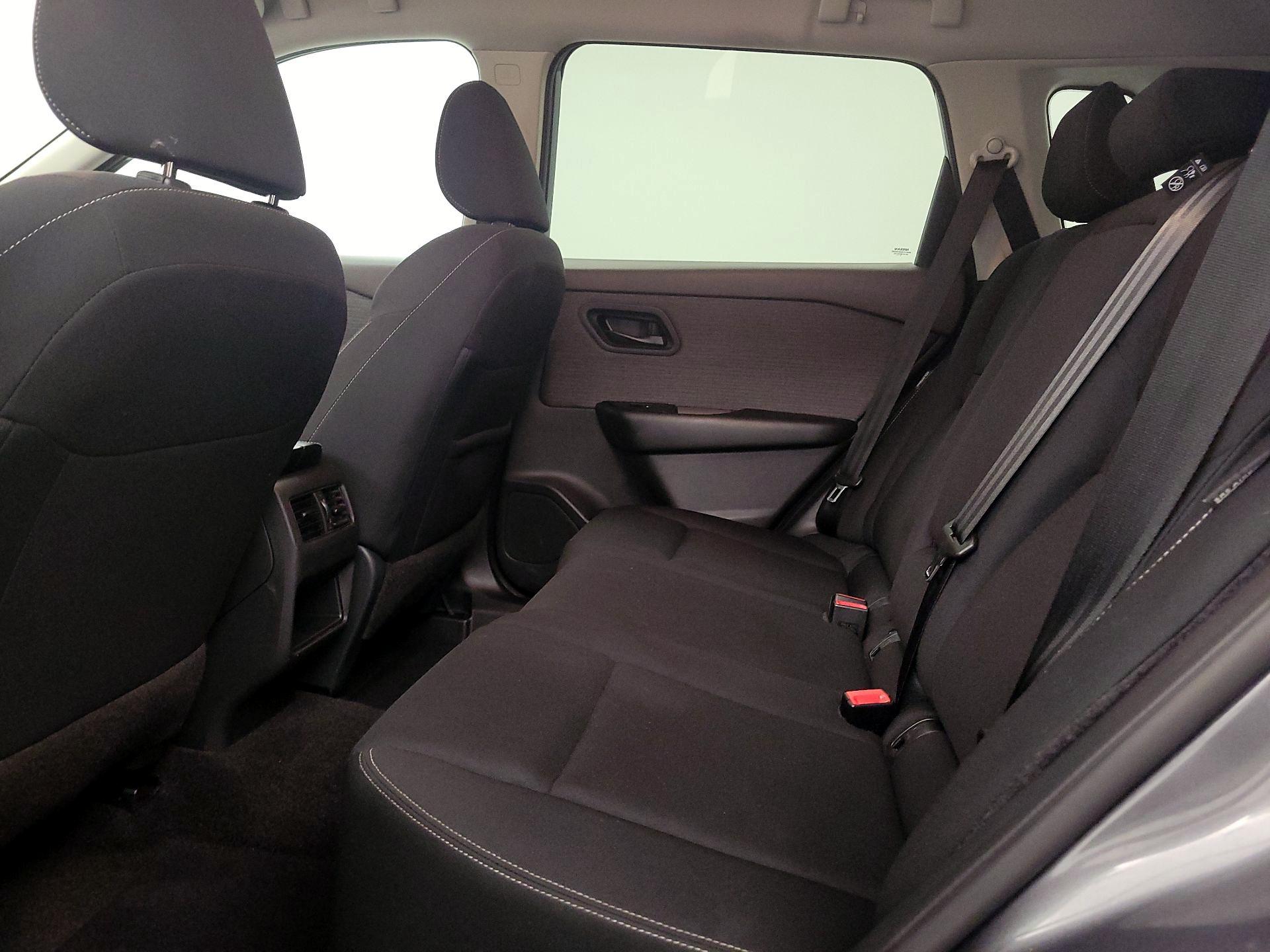 Thumbnail: 2023 Nissan Rogue - 19