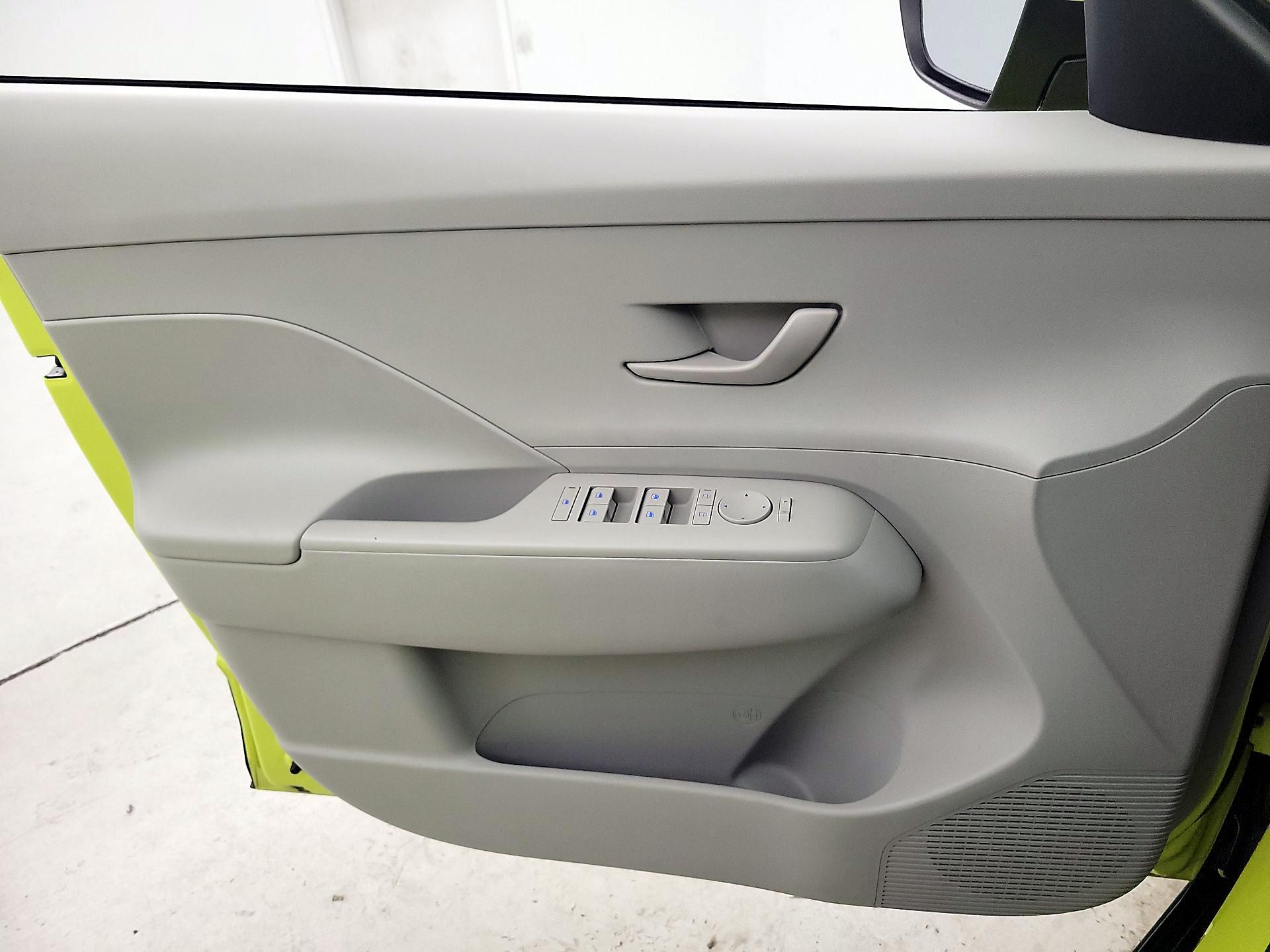 Thumbnail: 2025 Hyundai Kona - 12