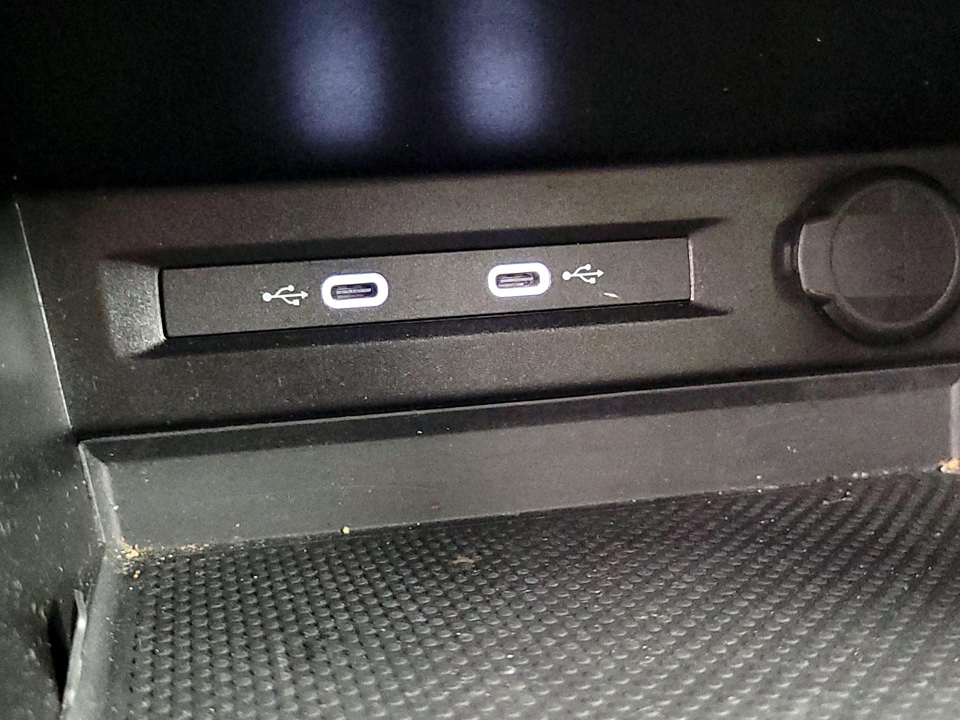 Thumbnail: 2024 Volkswagen Tiguan - 18