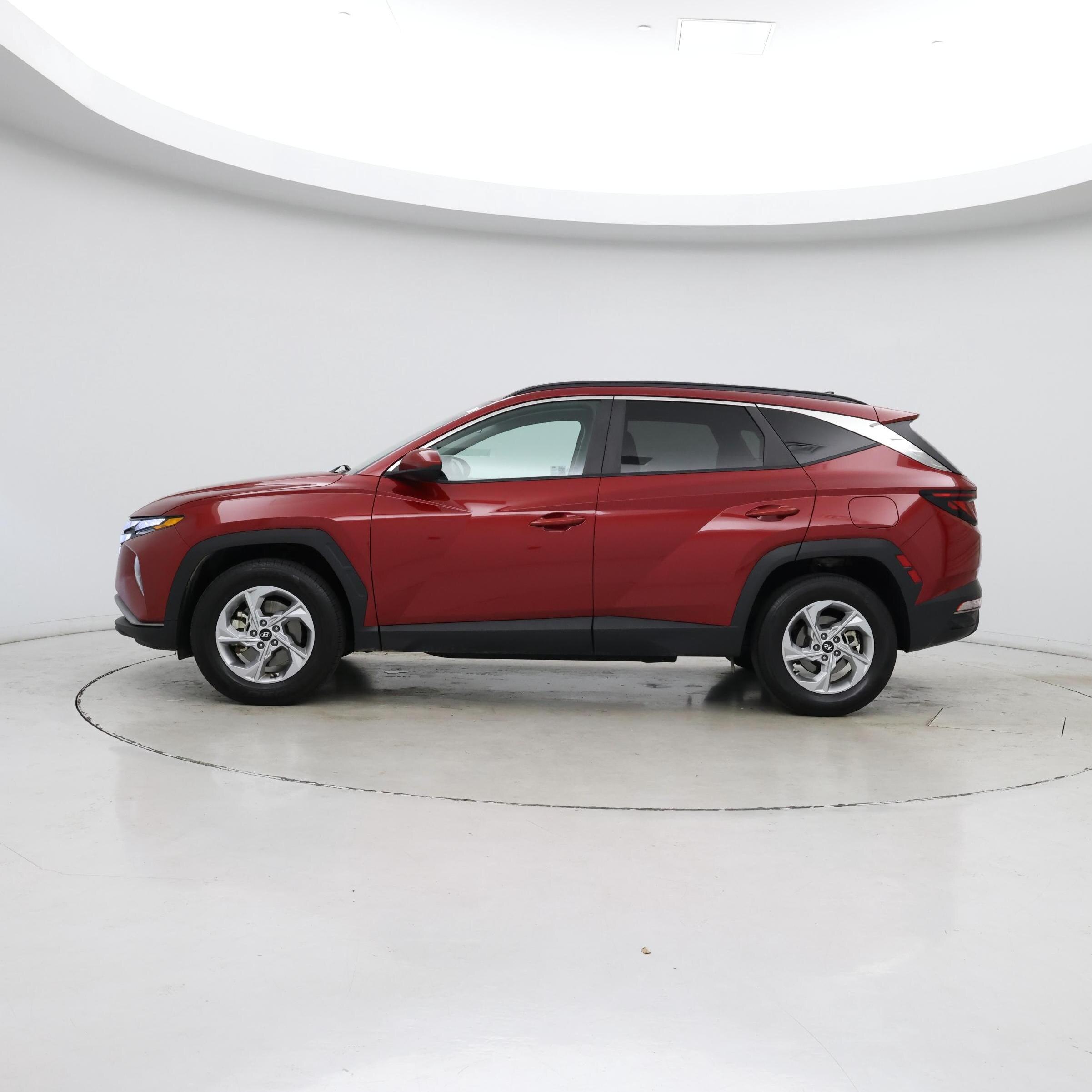 Thumbnail: 2024 Hyundai Tucson - 3