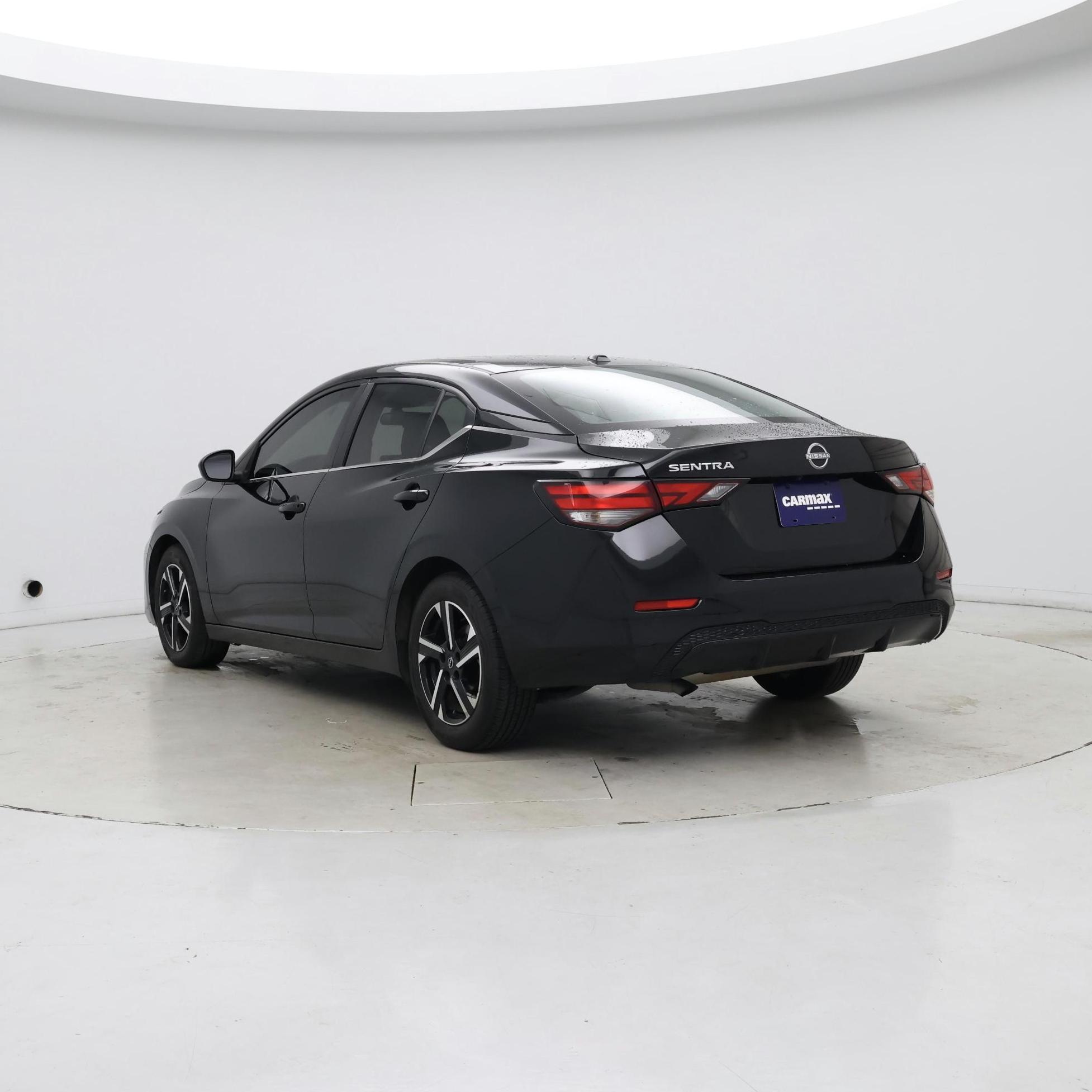 Thumbnail: 2025 Nissan Sentra - 2