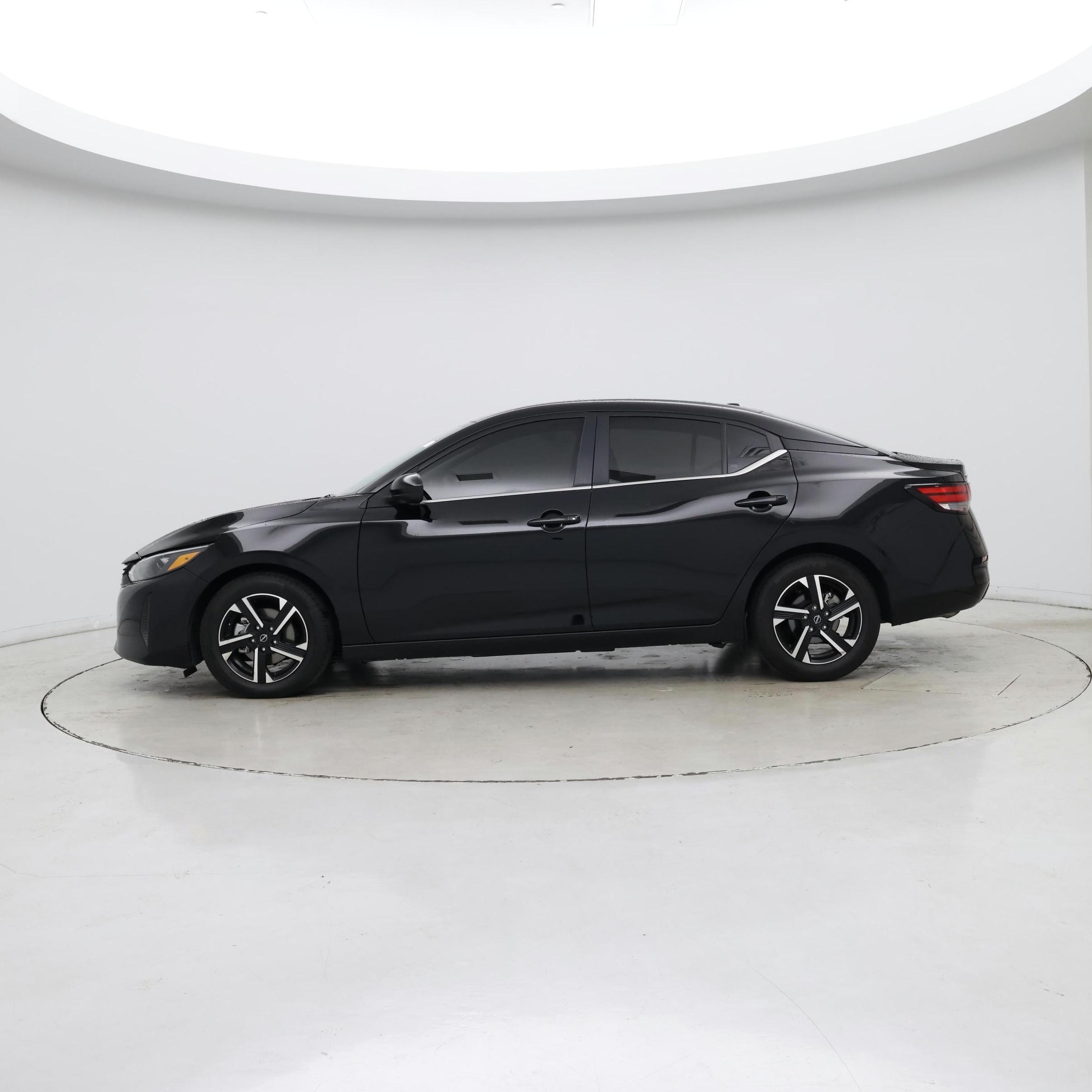 Thumbnail: 2025 Nissan Sentra - 3