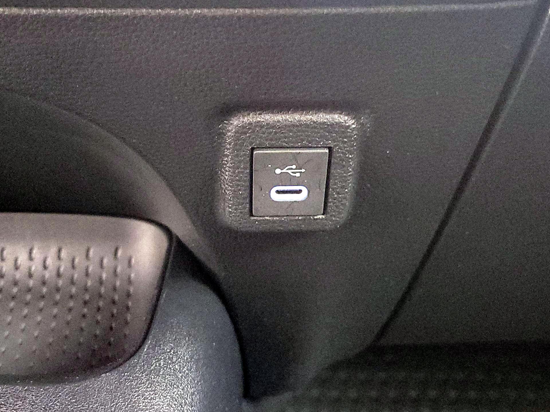 Thumbnail: 2026 Toyota Corolla - 18