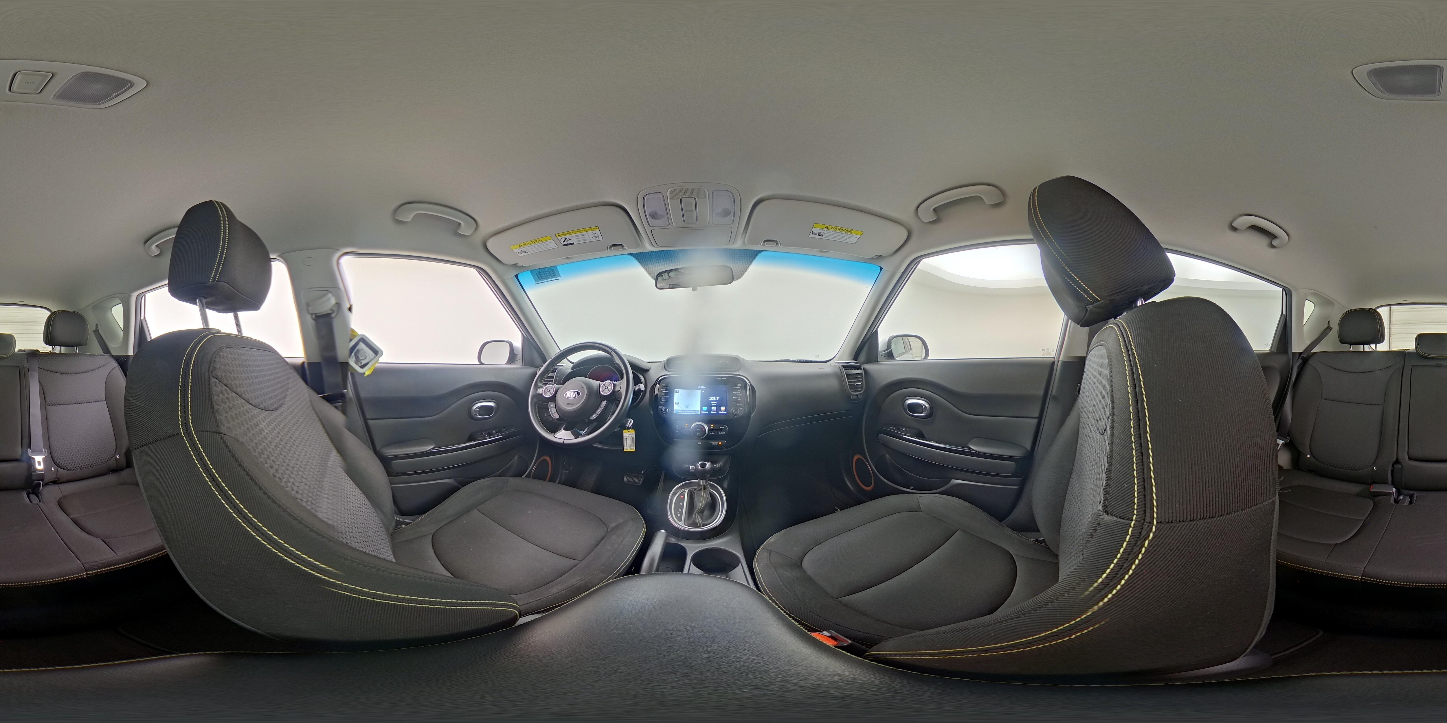 2015 Kia Soul + - Photo 25