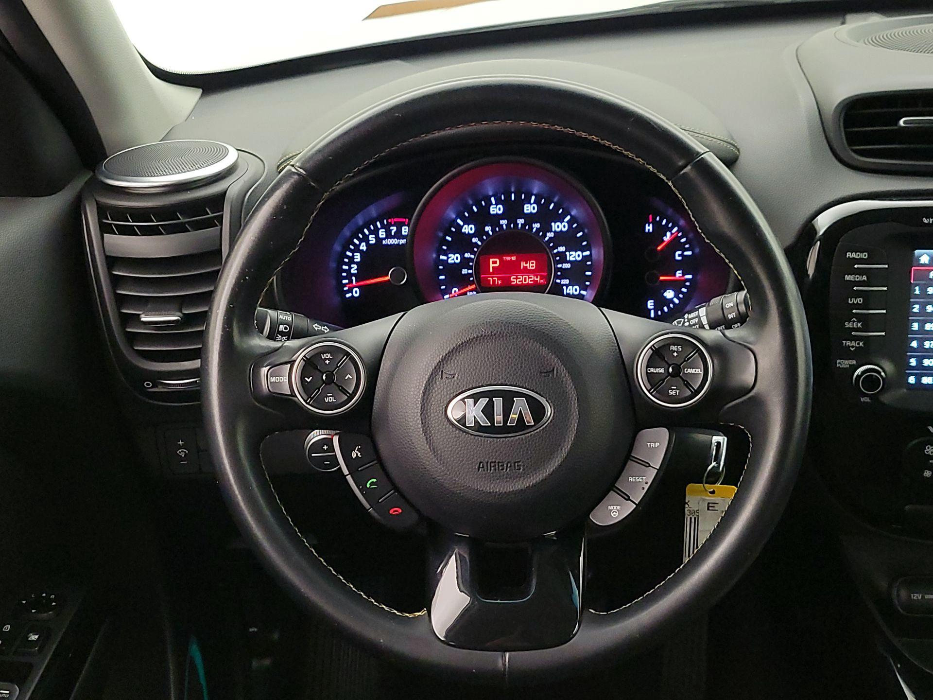 Thumbnail: 2015 Kia Soul - 10