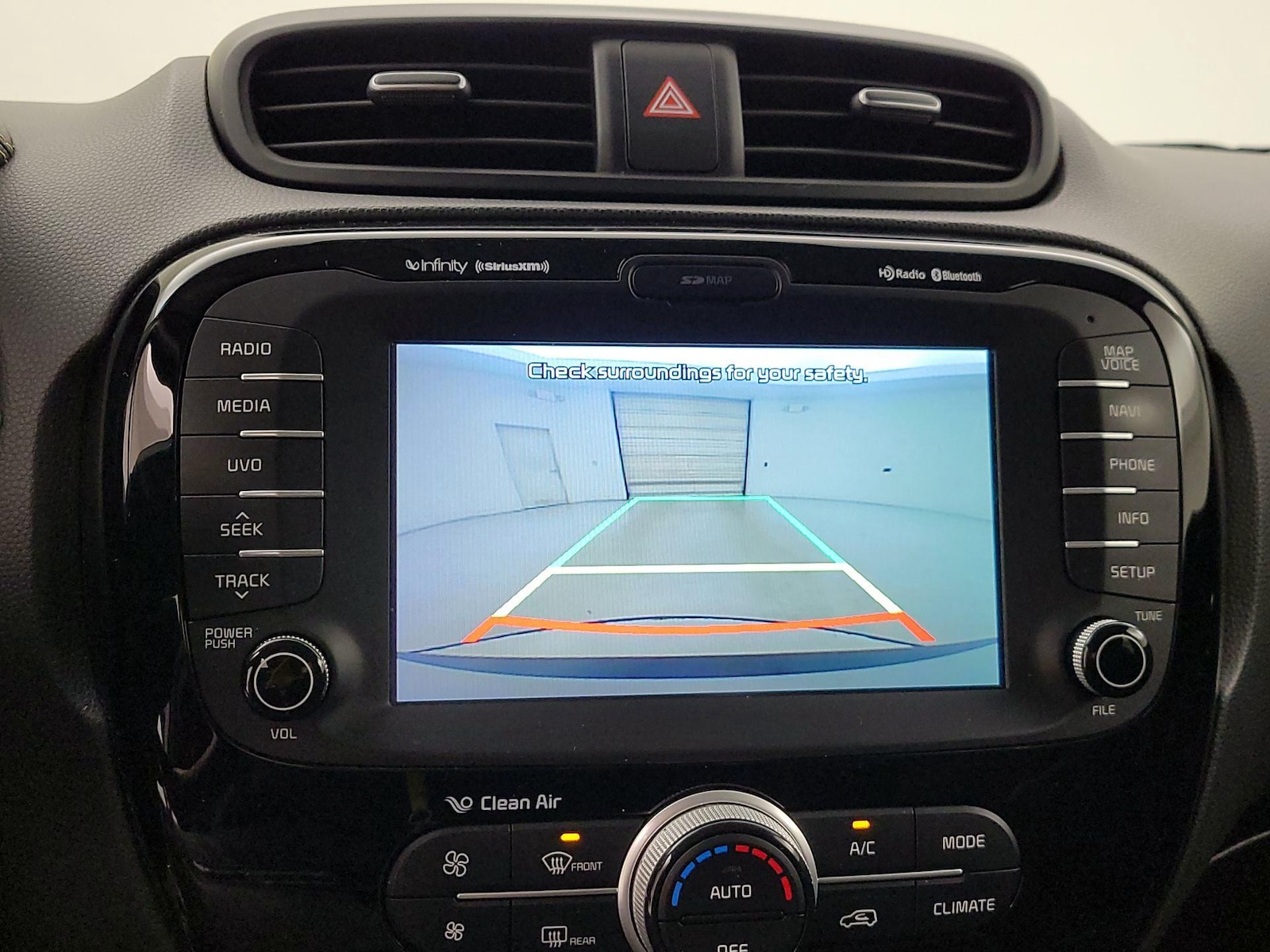 2015 Kia Soul + - Photo 16