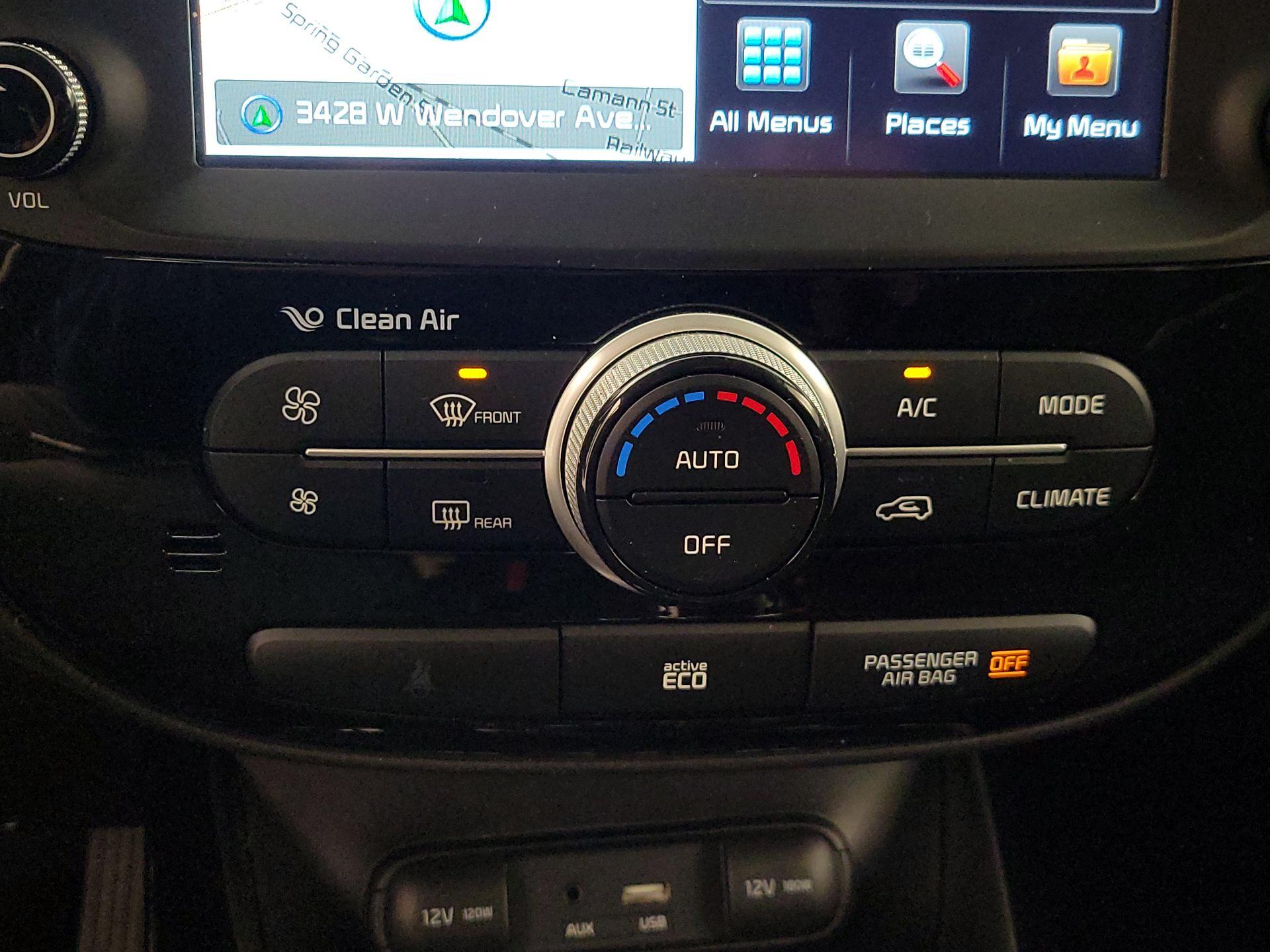 Thumbnail: 2015 Kia Soul - 17
