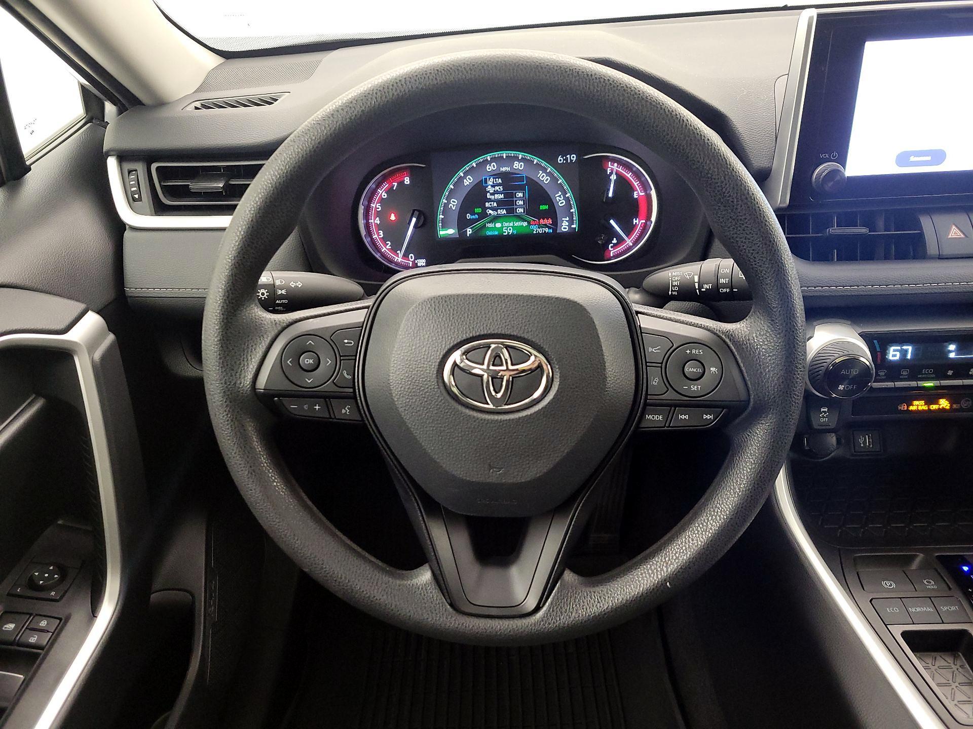 Thumbnail: 2023 Toyota RAV4 - 10