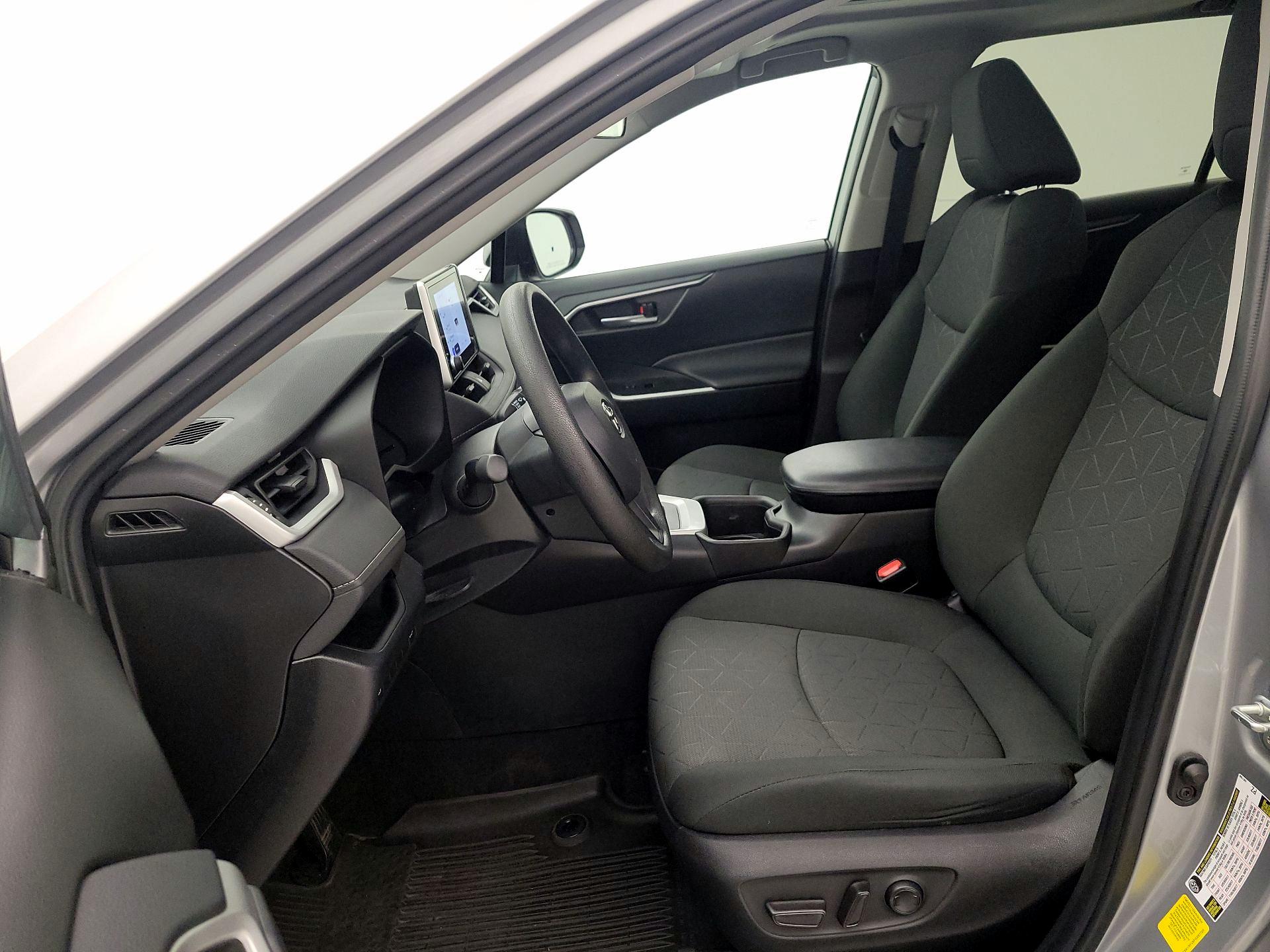 Thumbnail: 2023 Toyota RAV4 - 11