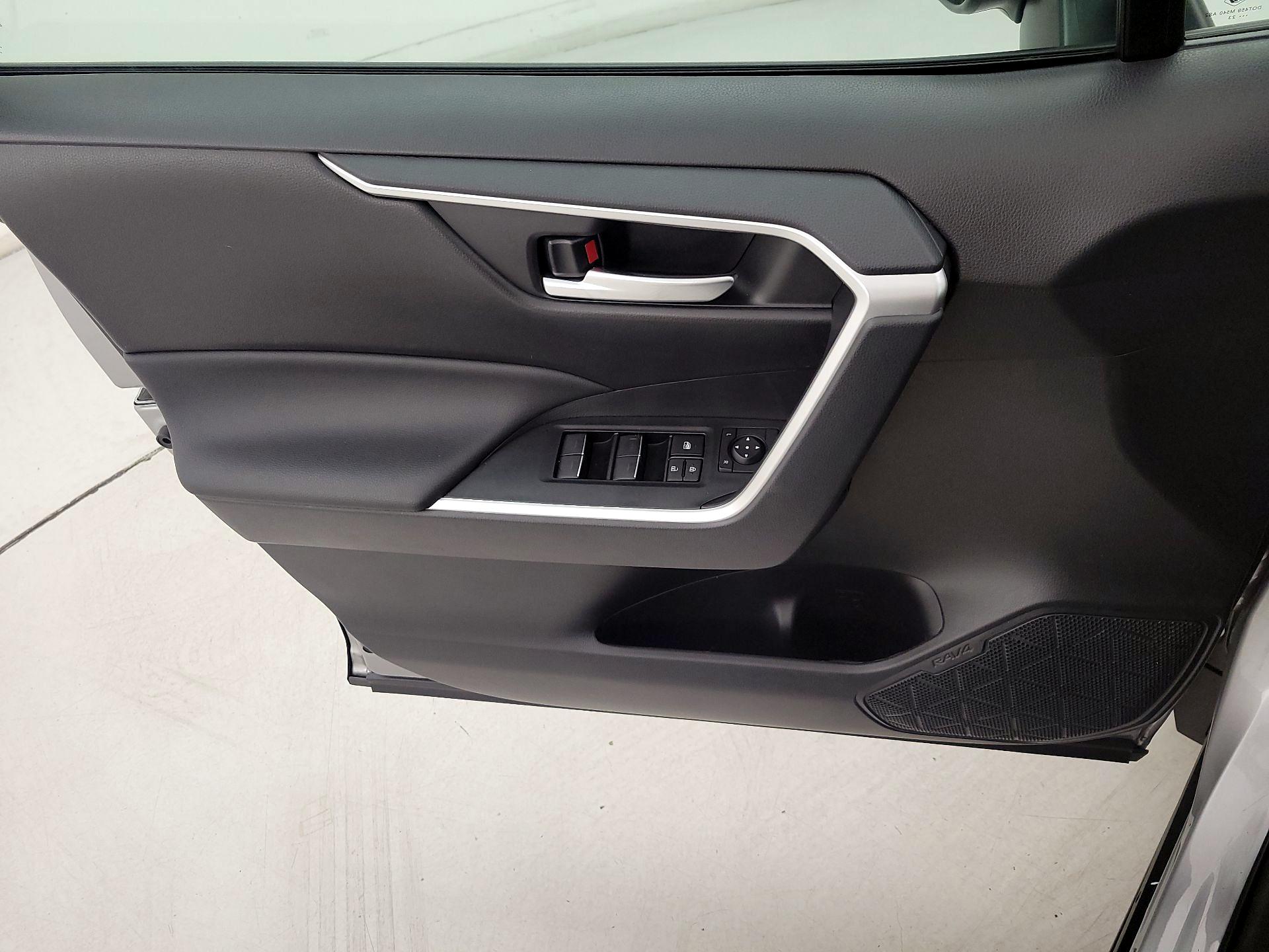 Thumbnail: 2023 Toyota RAV4 - 12