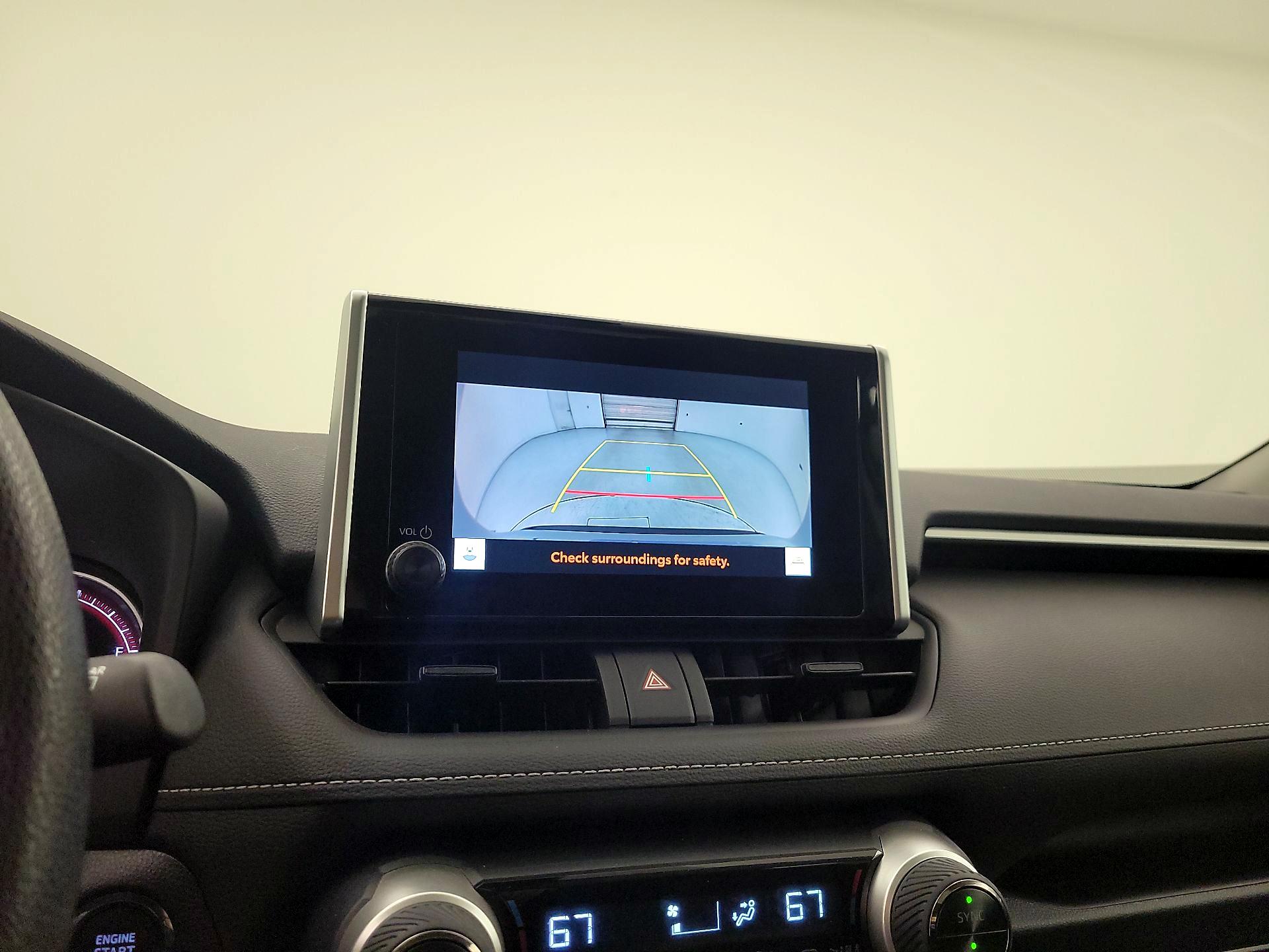 Thumbnail: 2023 Toyota RAV4 - 14