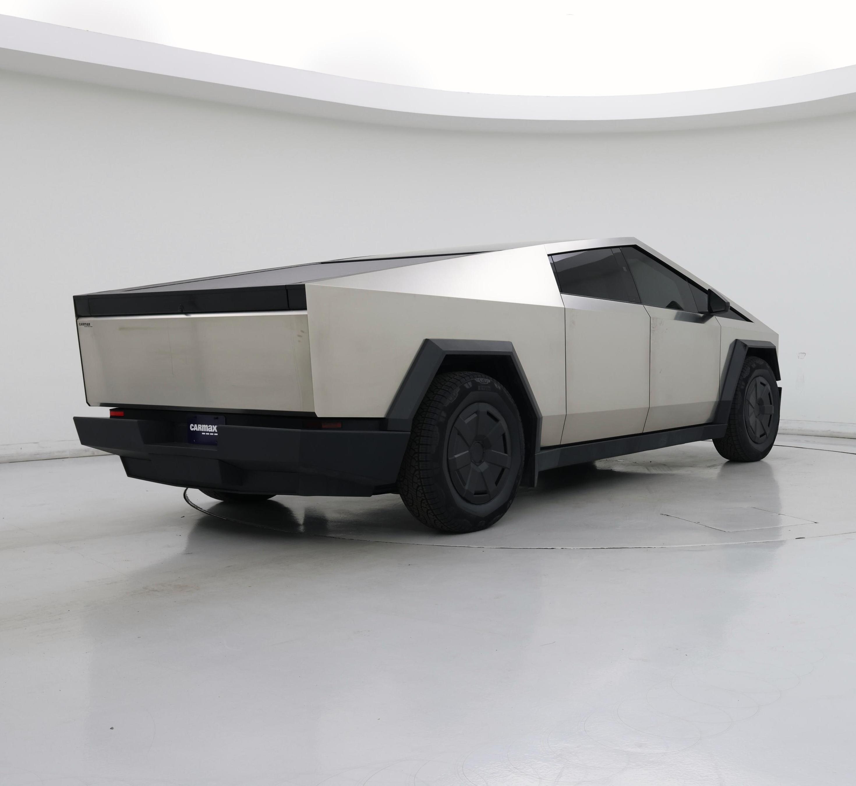 Thumbnail: 2025 Tesla Cybertruck - 8