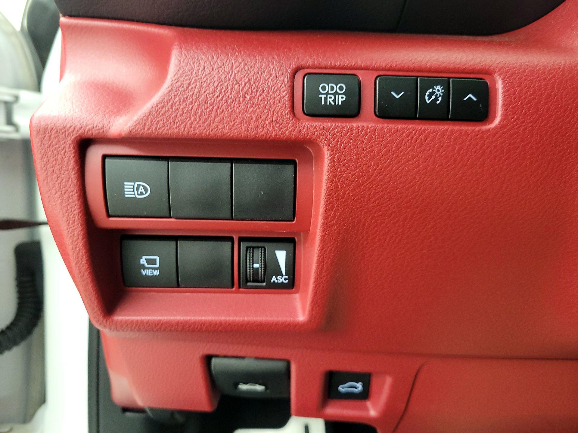 Thumbnail: 2021 Lexus IS - 13