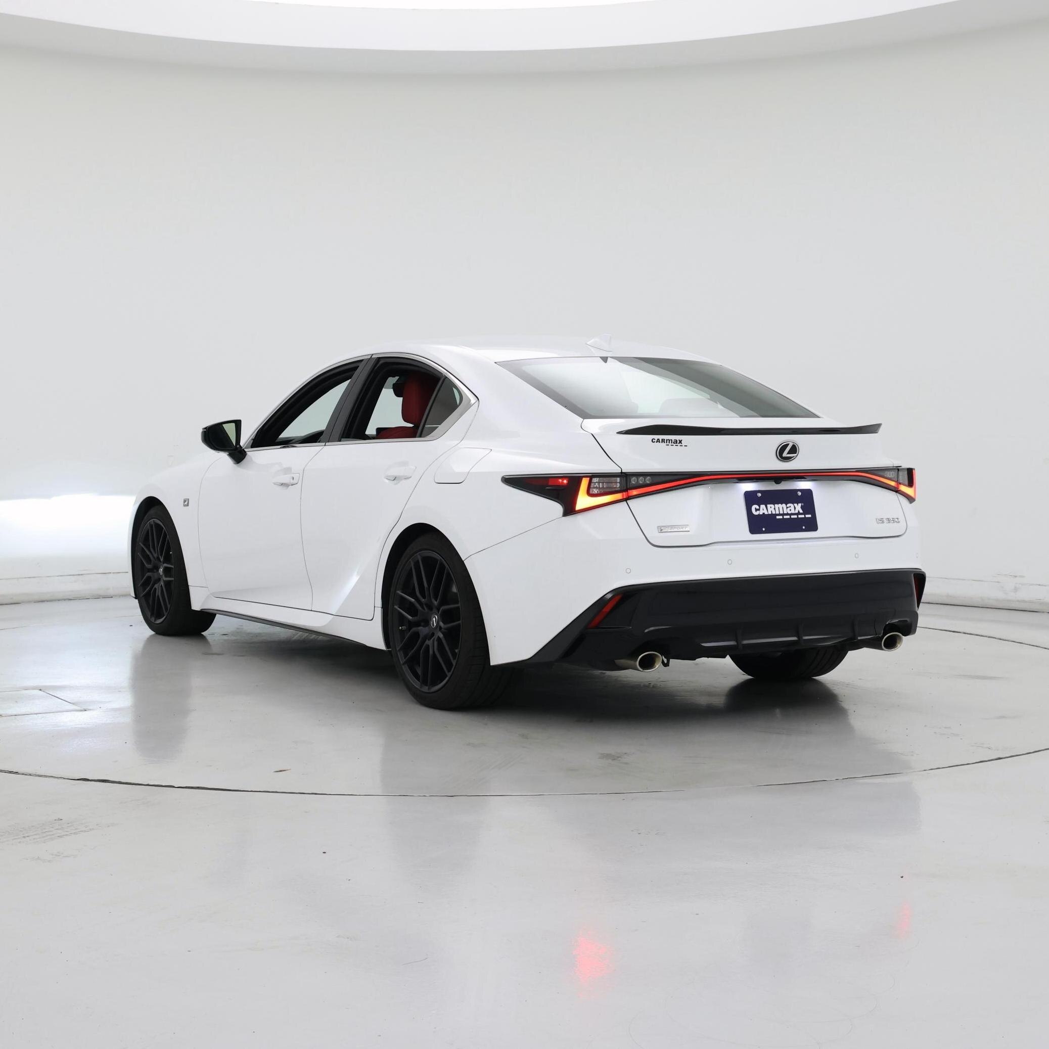 Thumbnail: 2021 Lexus IS - 2
