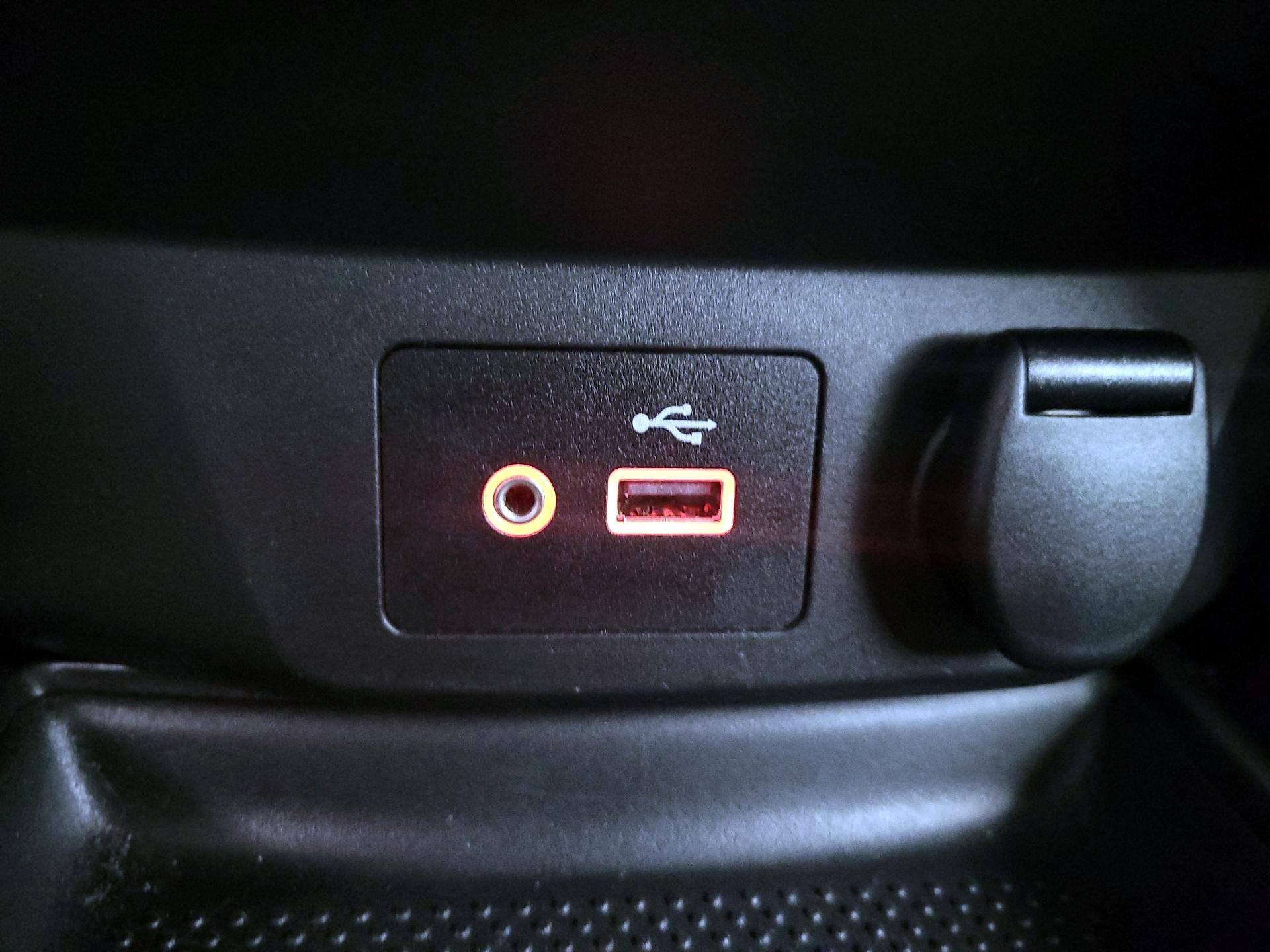 Thumbnail: 2020 Nissan Rogue - 18