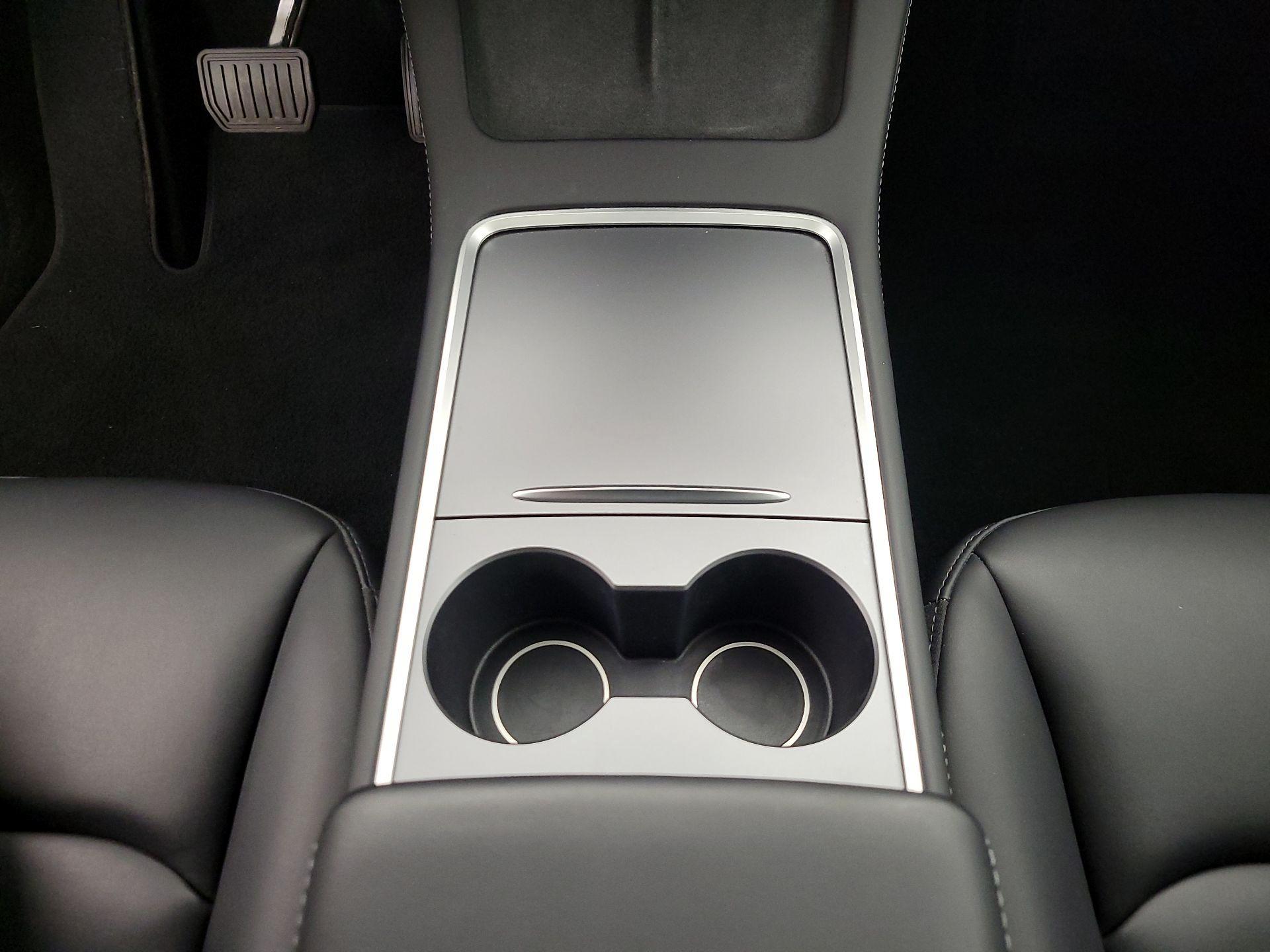 Thumbnail: 2024 Tesla Model Y - 16