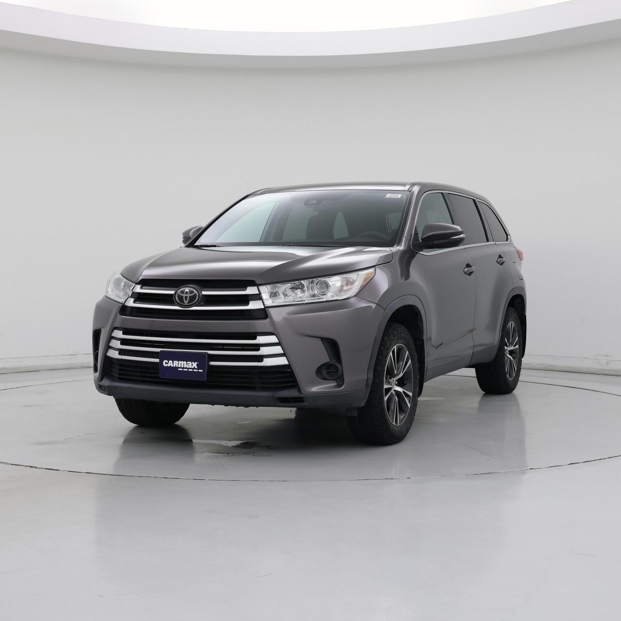 Thumbnail: 2019 Toyota Highlander - 4