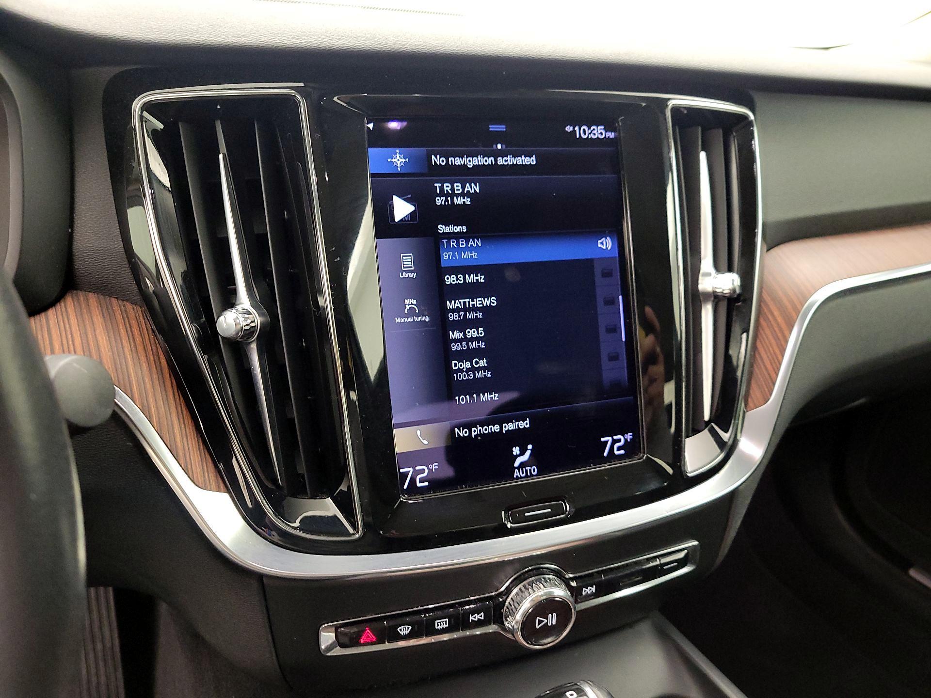 Thumbnail: 2021 Volvo S60 - 15
