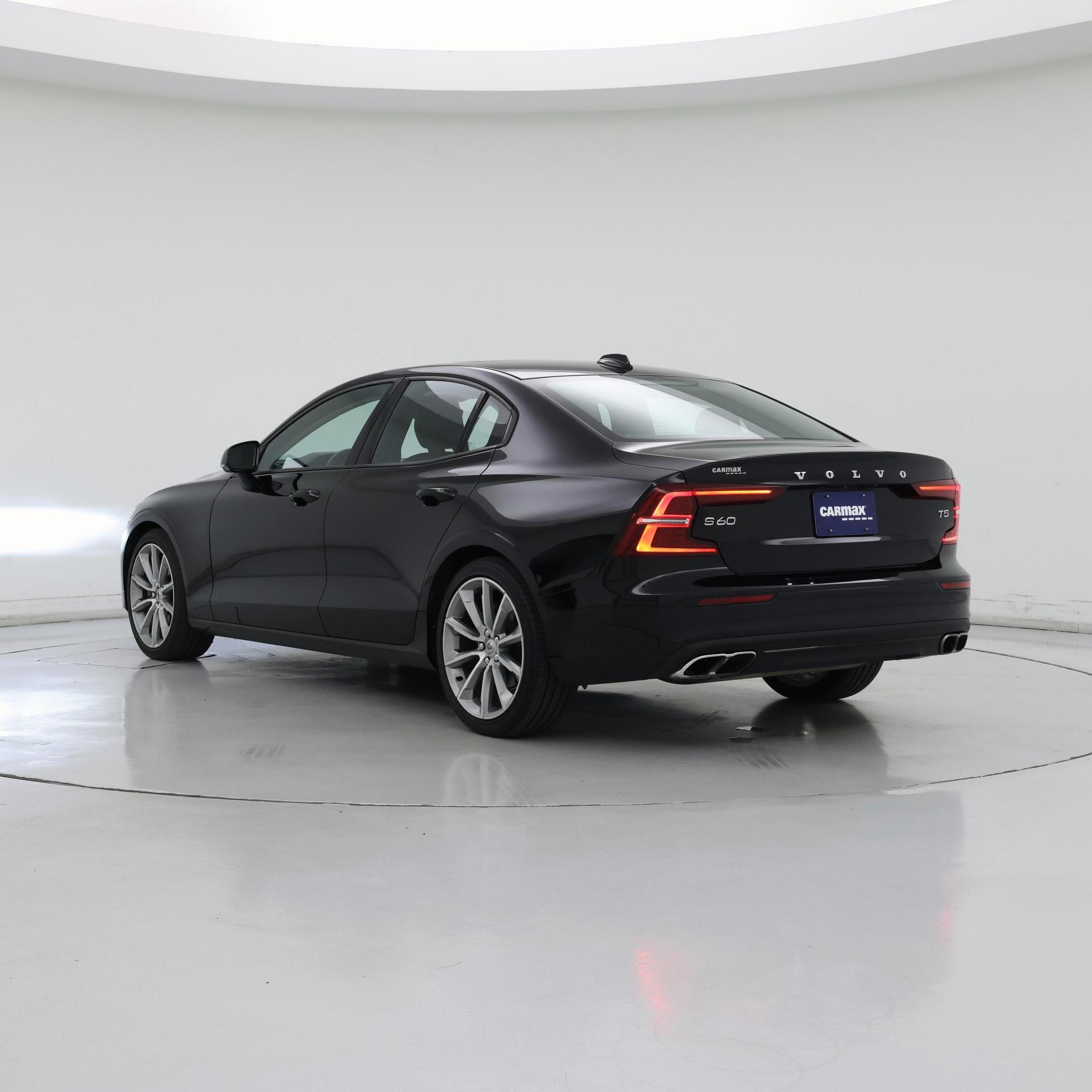 Thumbnail: 2021 Volvo S60 - 2