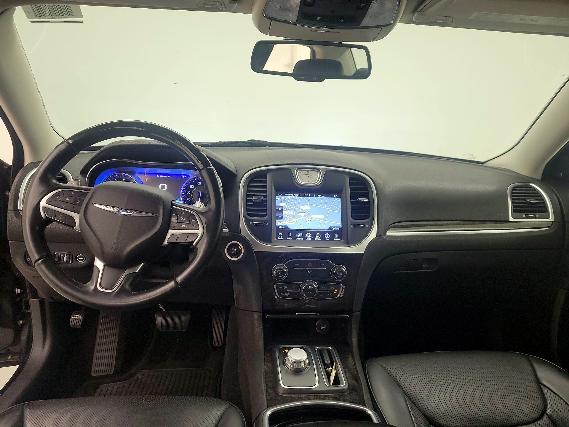 Thumbnail: 2015 Chrysler 300 - 9