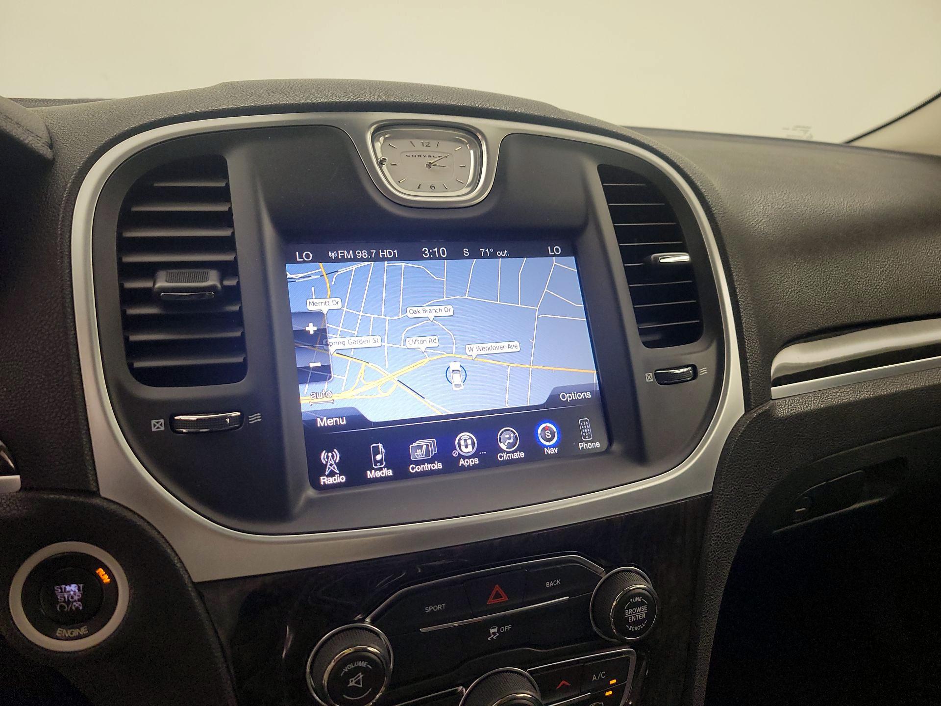 Thumbnail: 2015 Chrysler 300 - 14