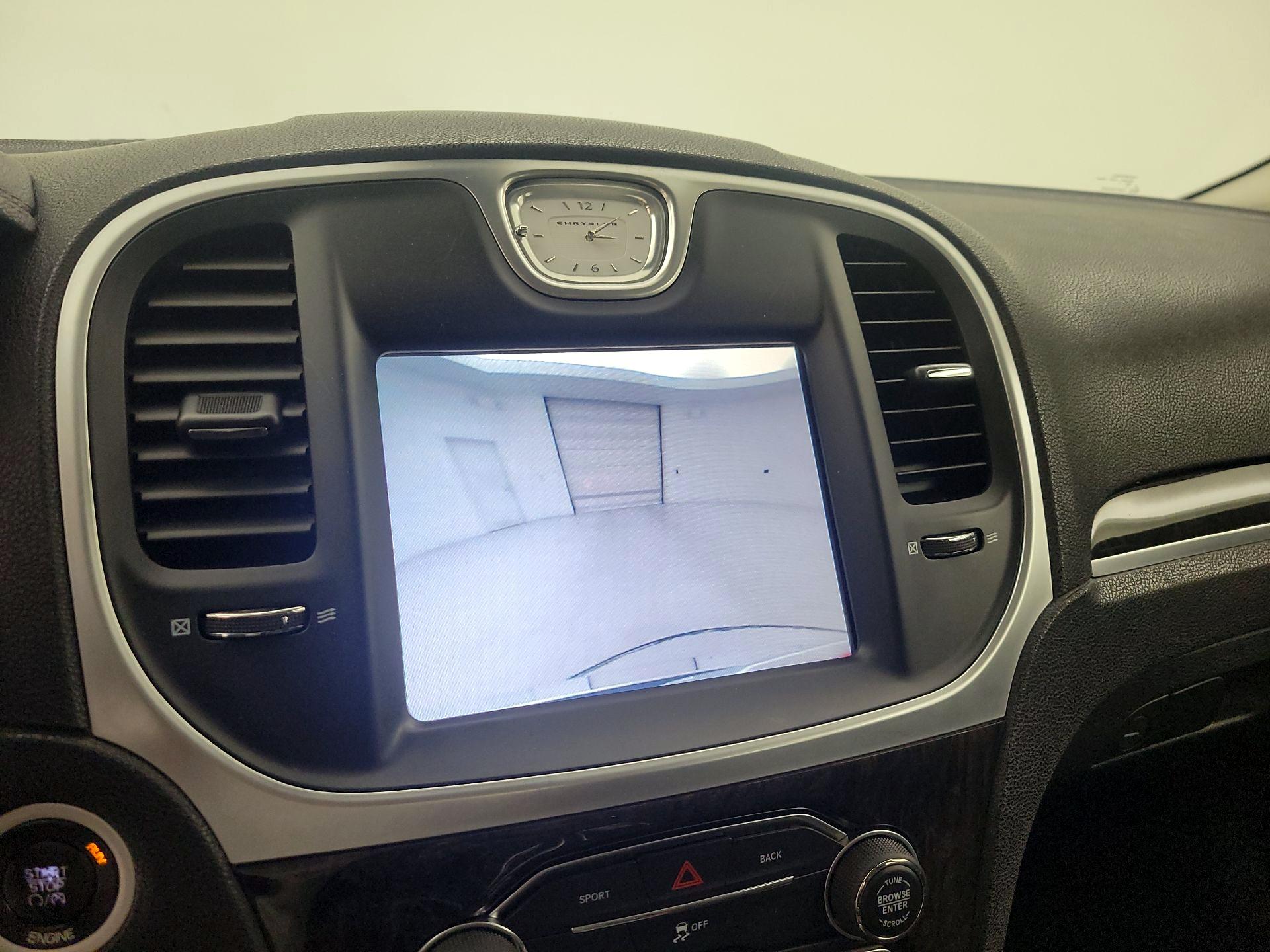 Thumbnail: 2015 Chrysler 300 - 15