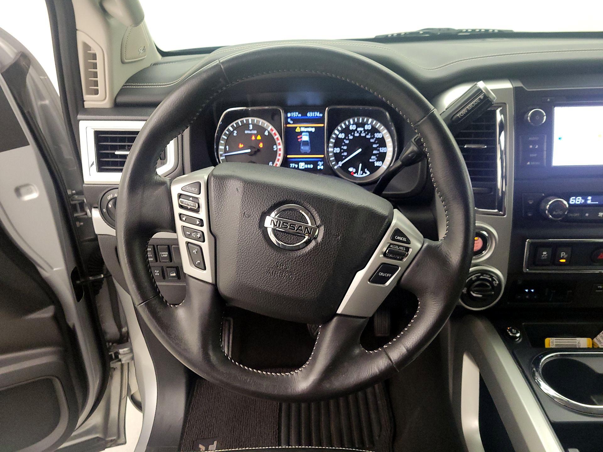 Thumbnail: 2019 Nissan Titan - 10