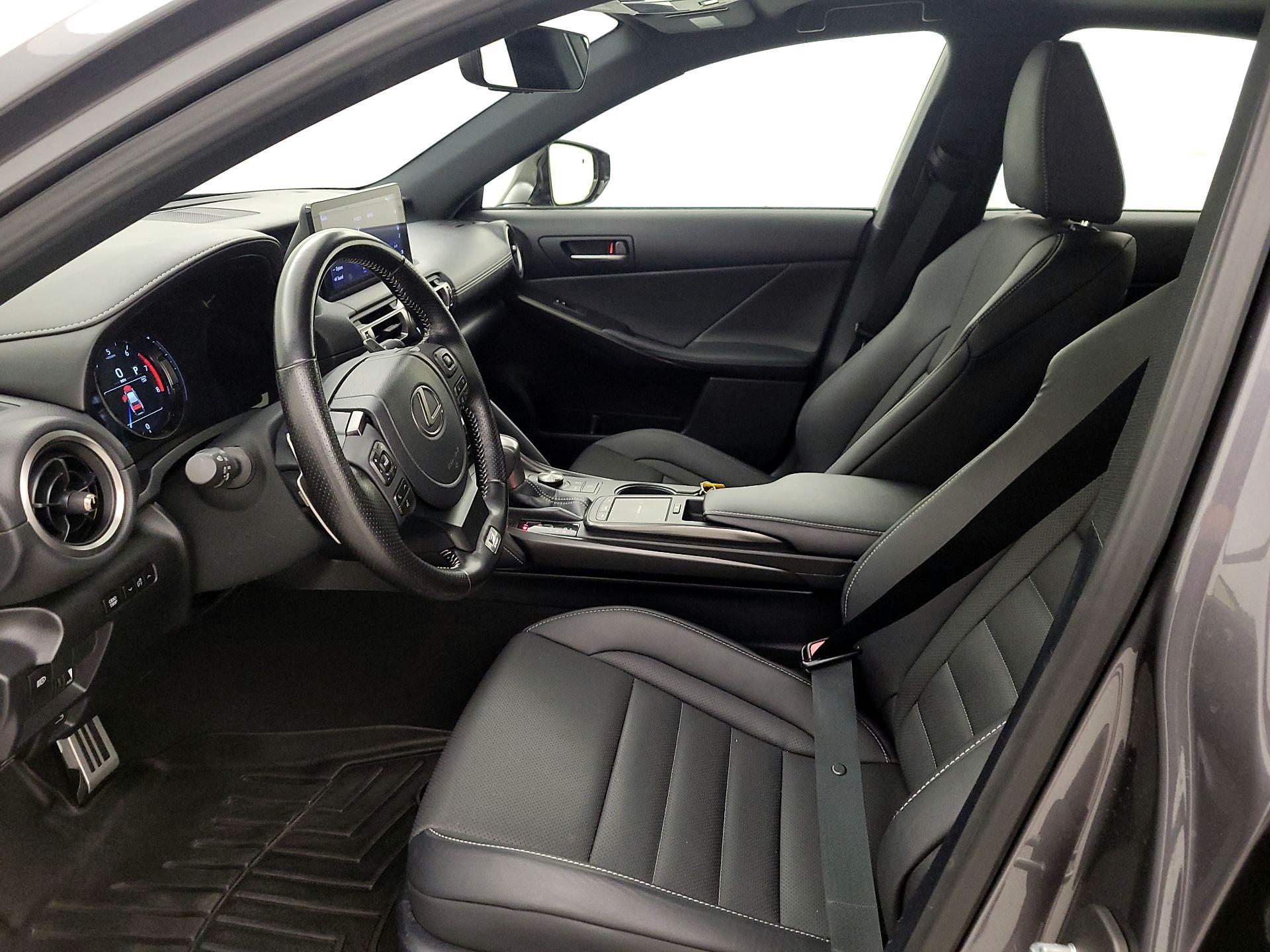 Thumbnail: 2021 Lexus IS - 11