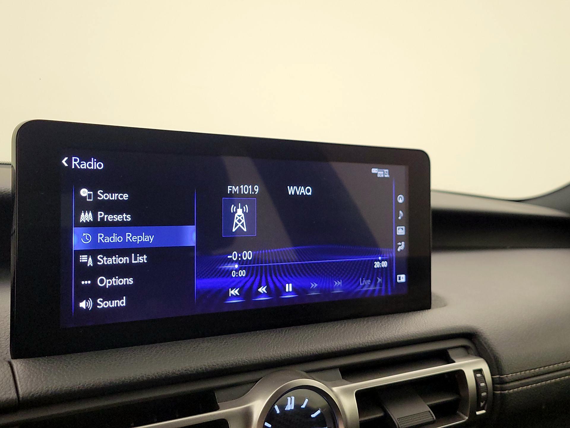 Thumbnail: 2021 Lexus IS - 16