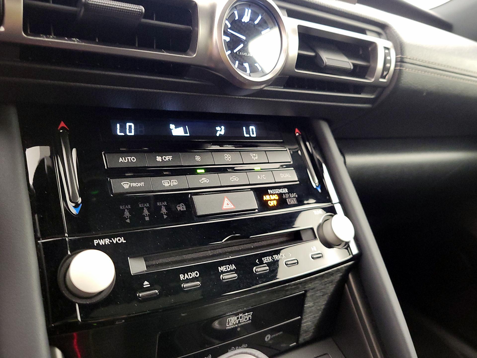 Thumbnail: 2021 Lexus IS - 17