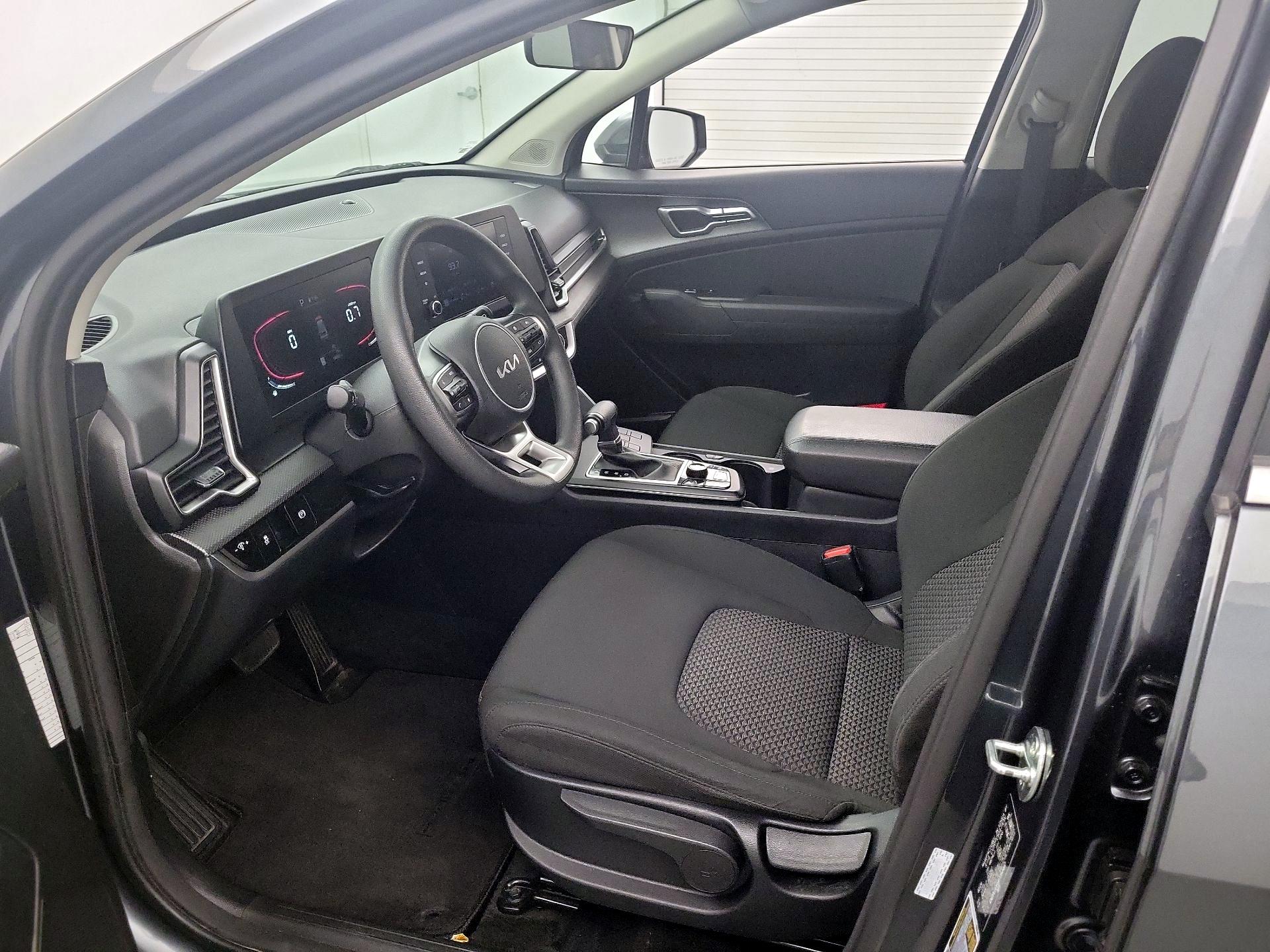 Thumbnail: 2024 Kia Sportage - 11