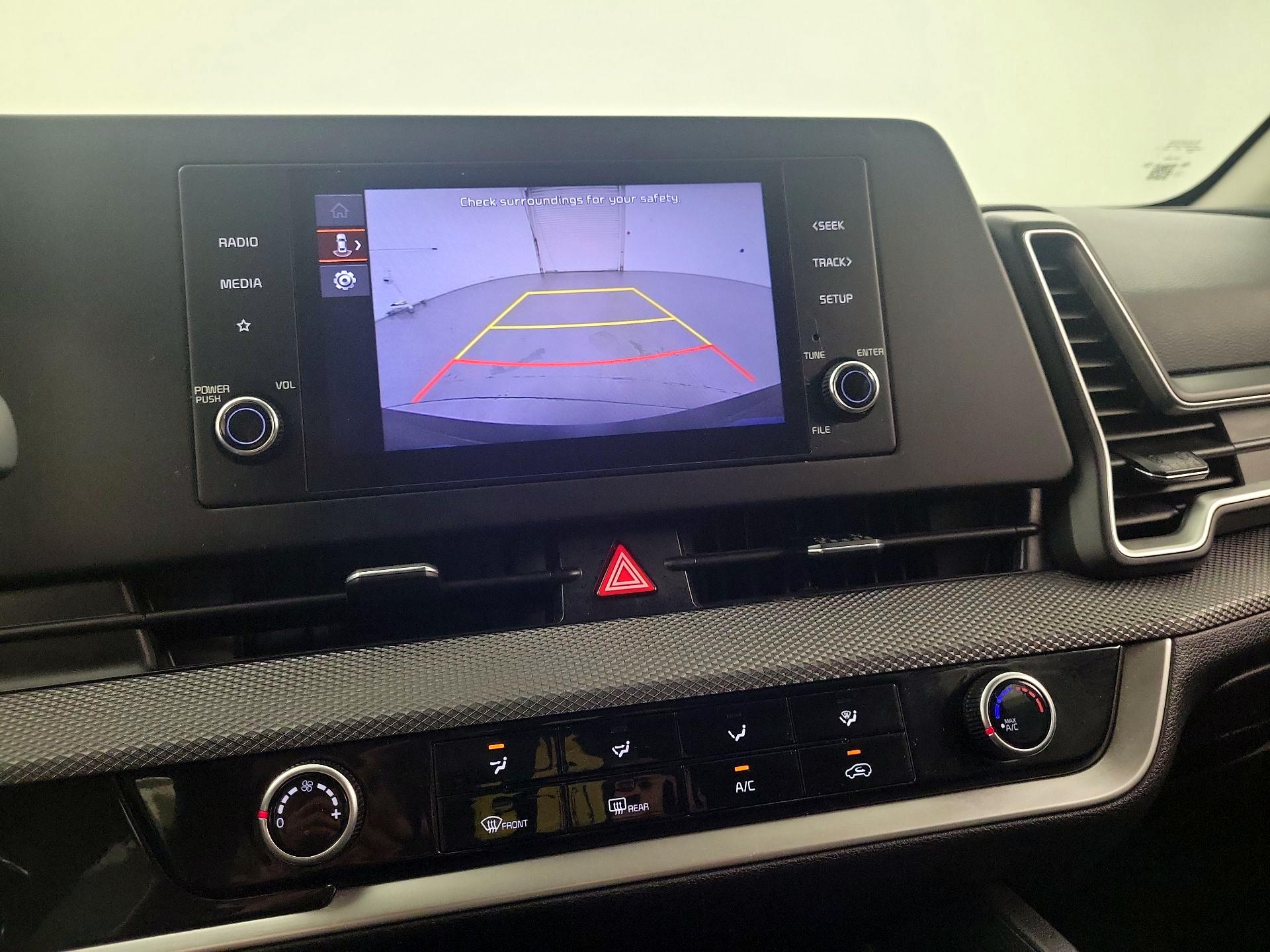 Thumbnail: 2024 Kia Sportage - 13