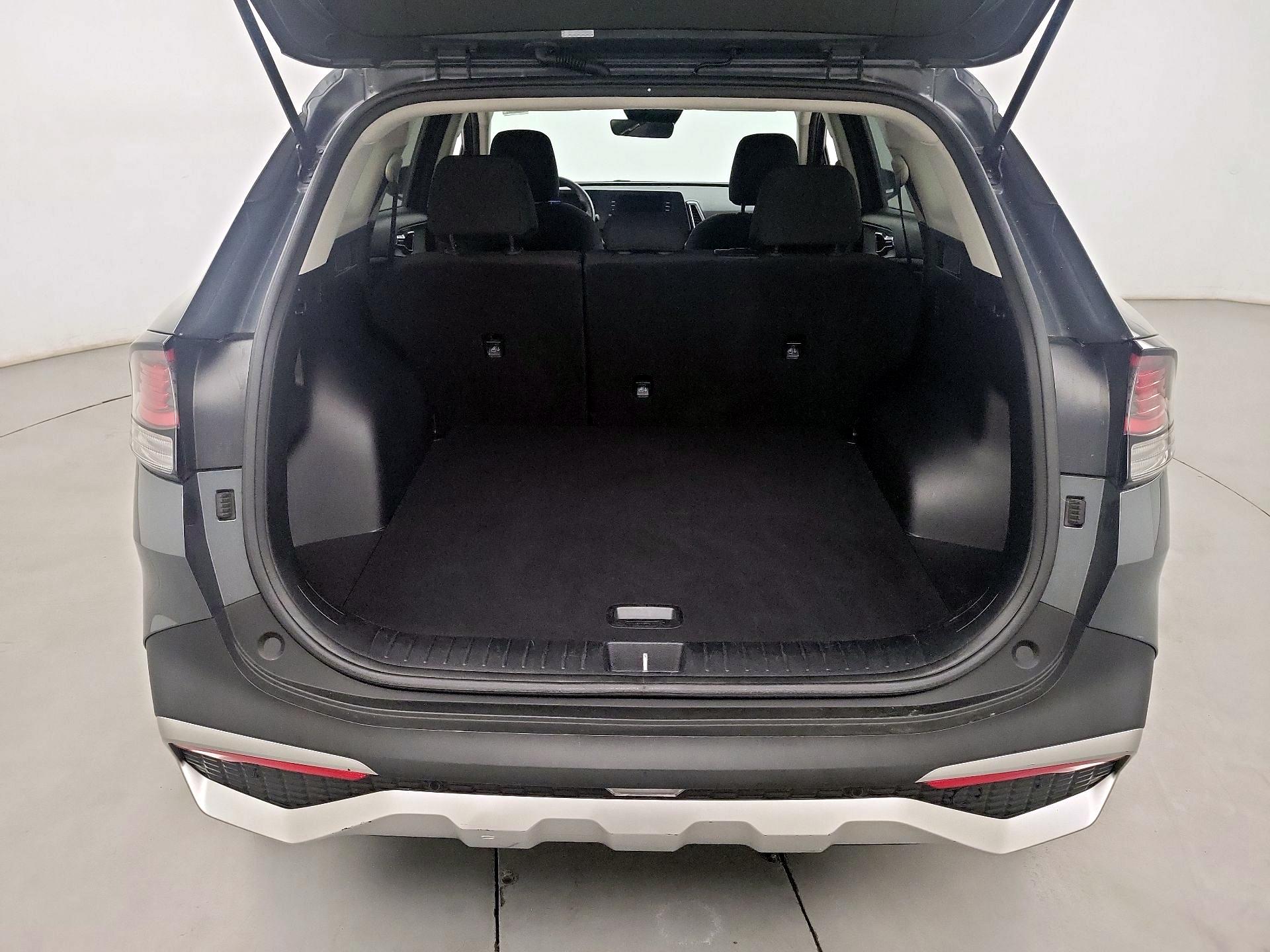 Thumbnail: 2024 Kia Sportage - 19