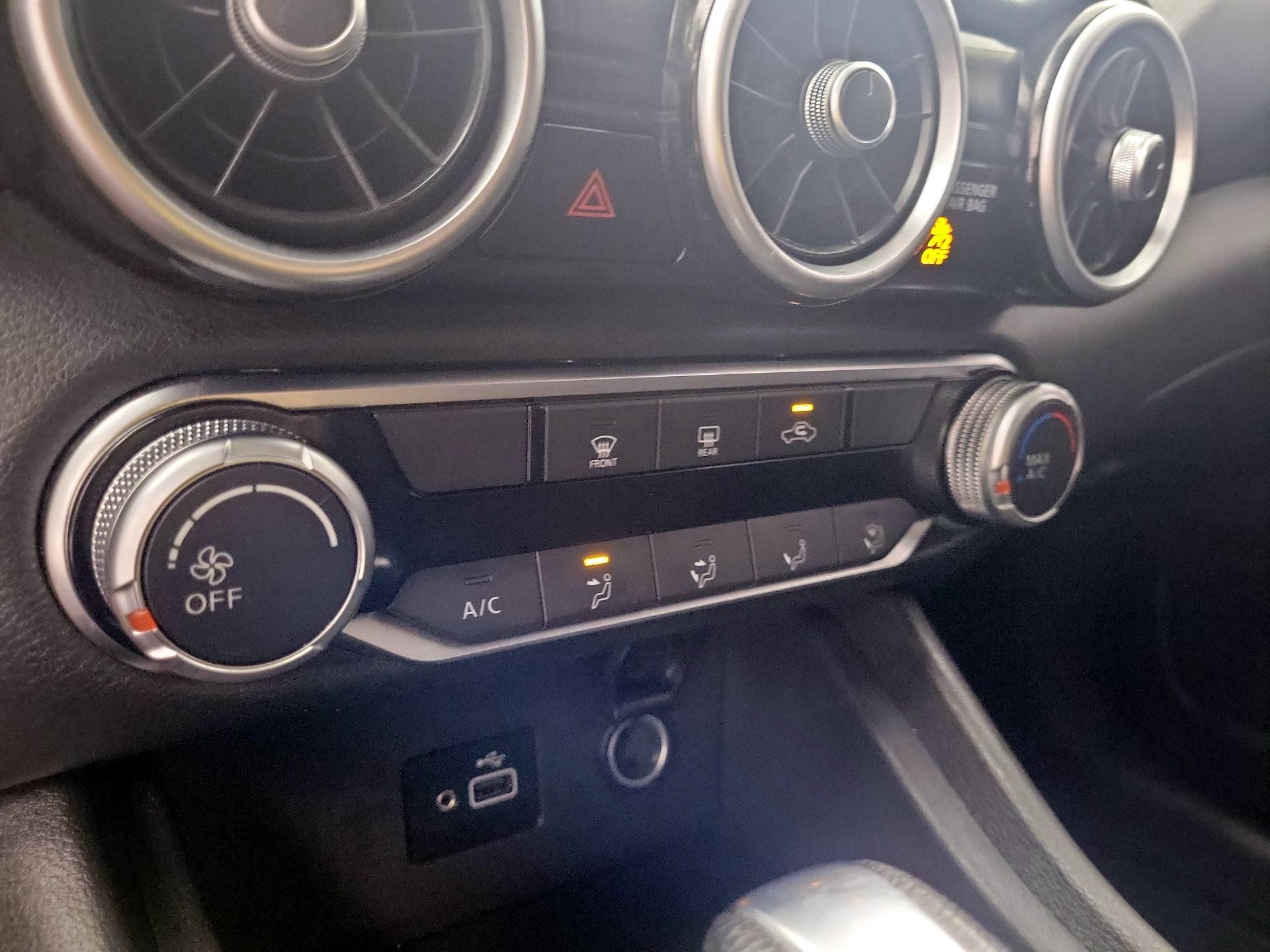 Thumbnail: 2022 Nissan Sentra - 16