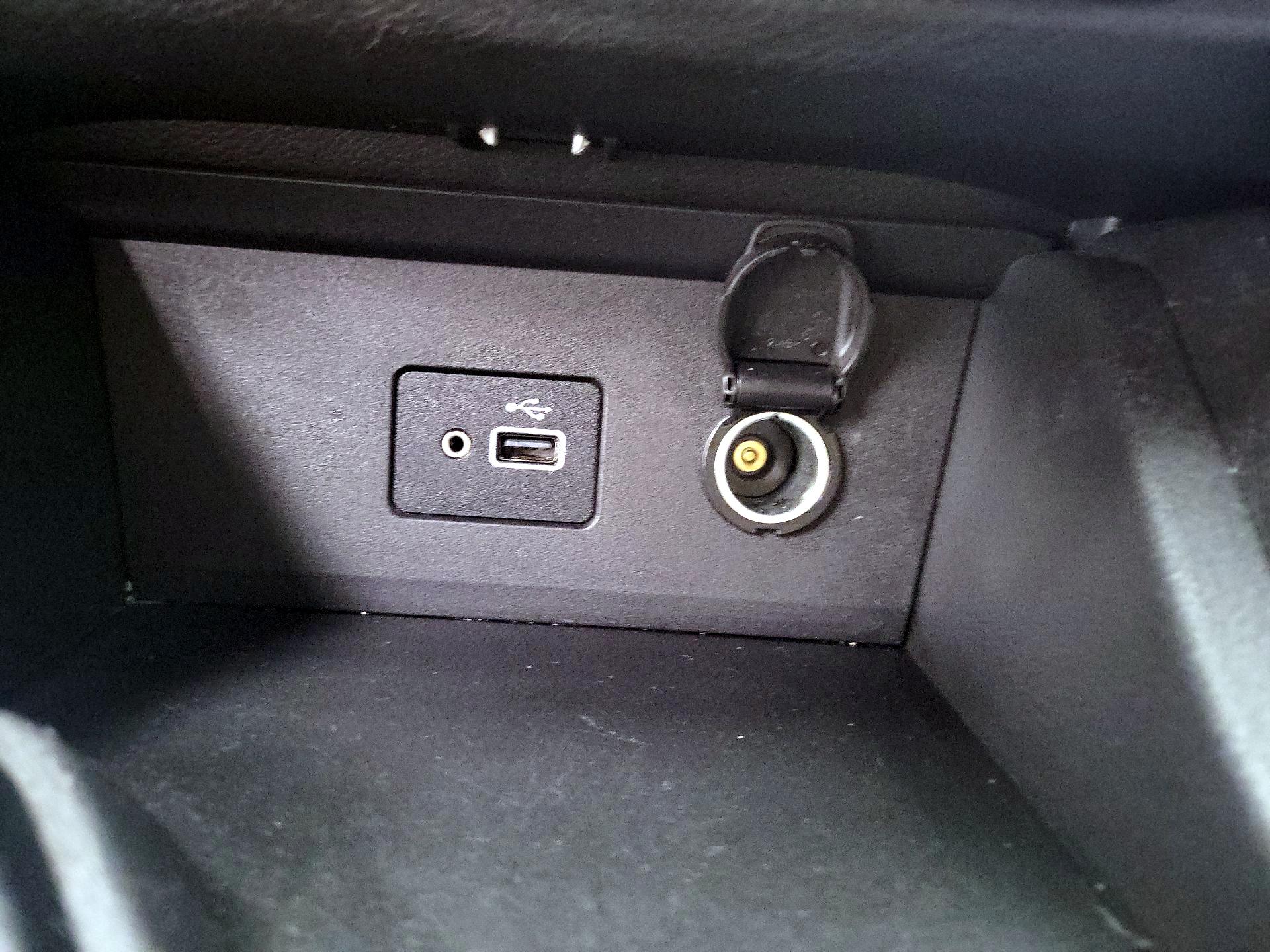 Thumbnail: 2022 Nissan Sentra - 18