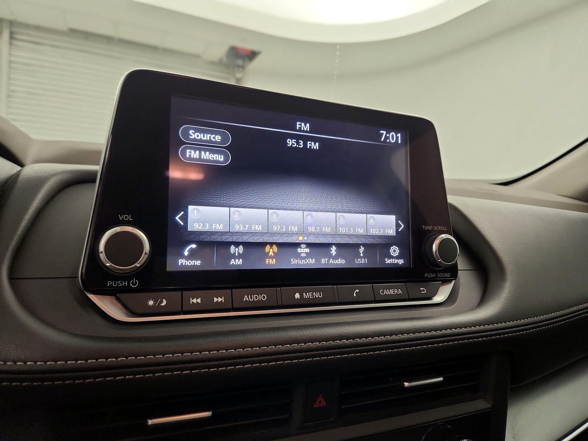 Thumbnail: 2023 Nissan Rogue - 15