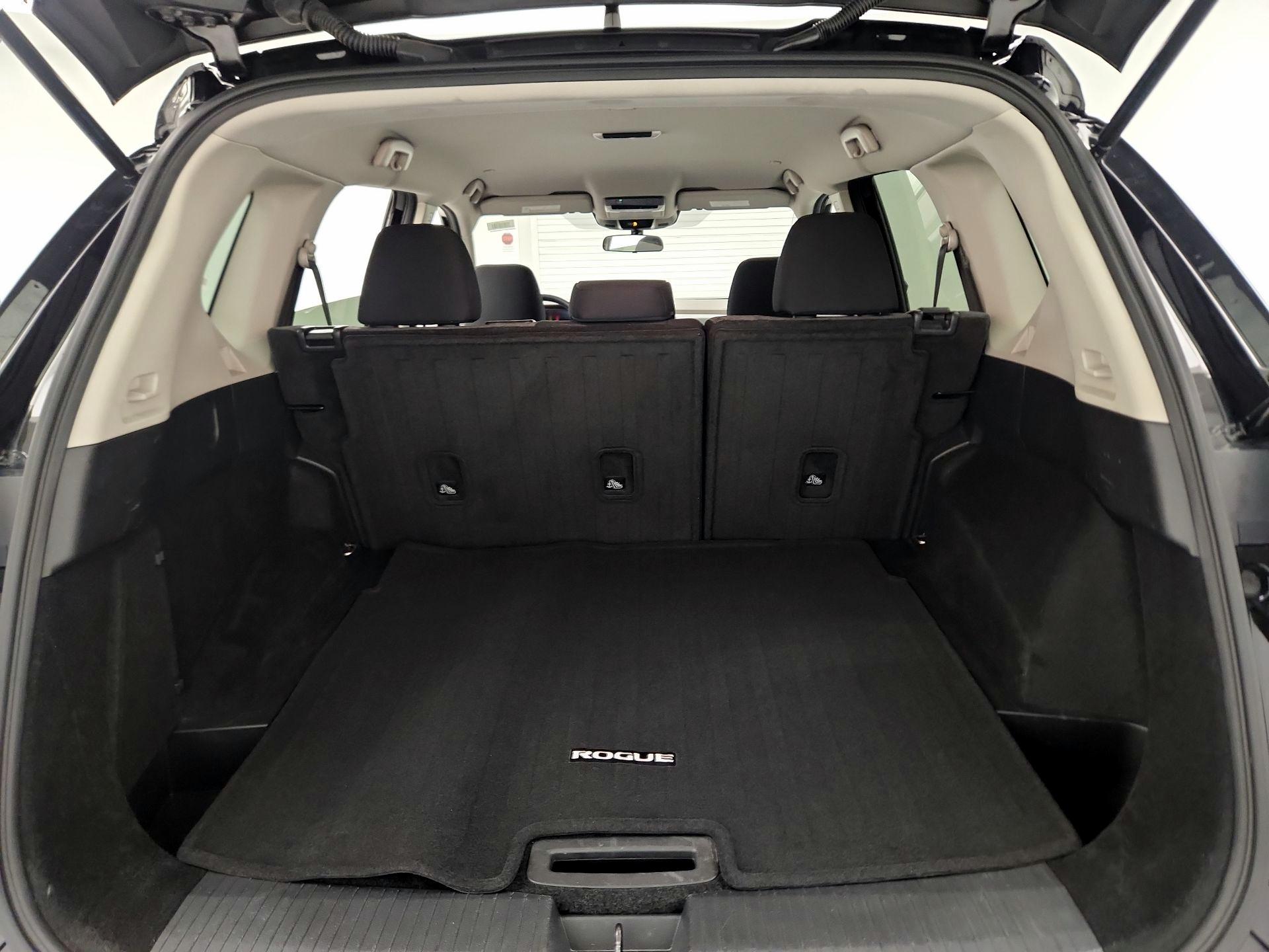 Thumbnail: 2023 Nissan Rogue - 20