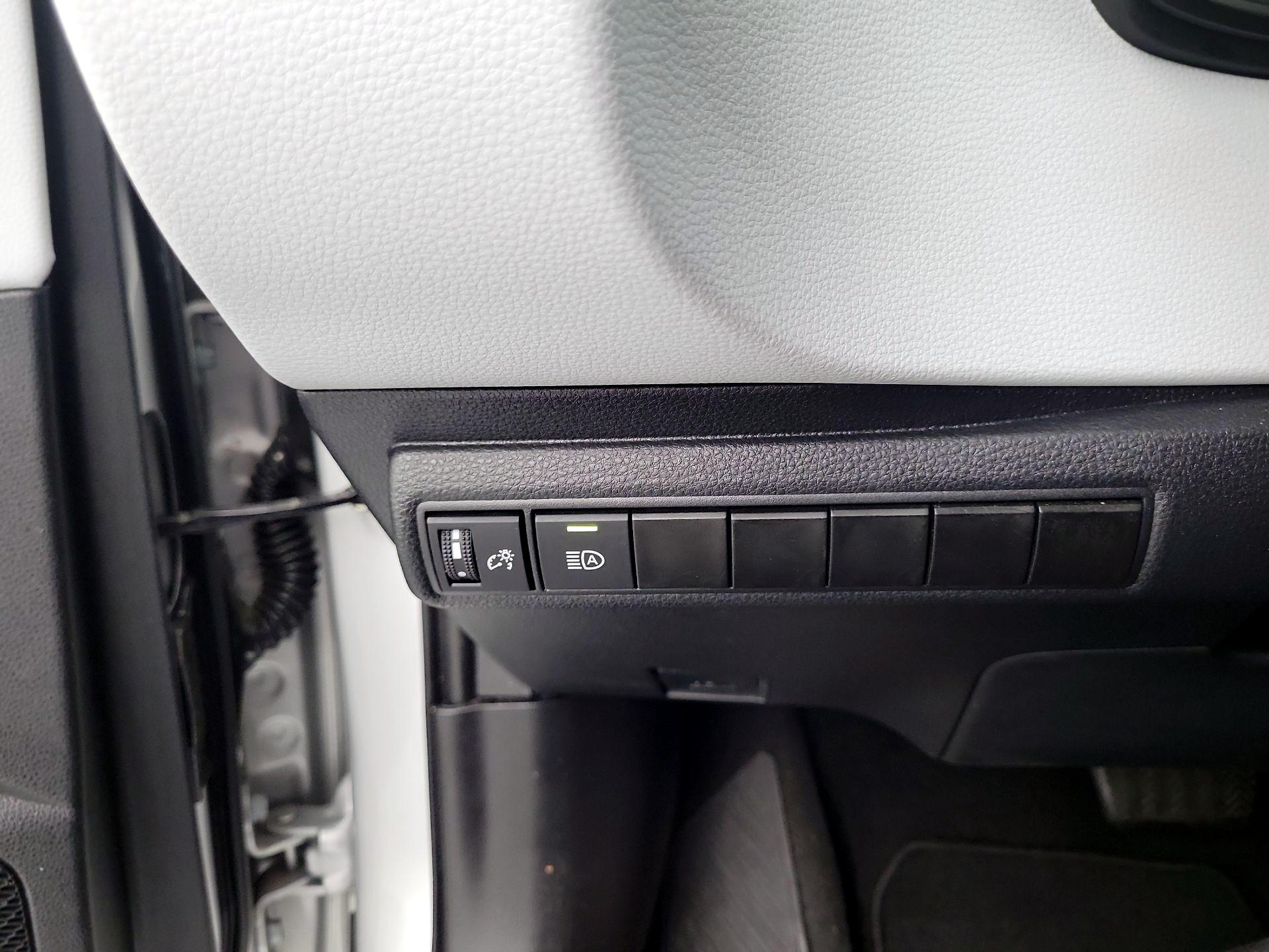 Thumbnail: 2024 Toyota Corolla - 13